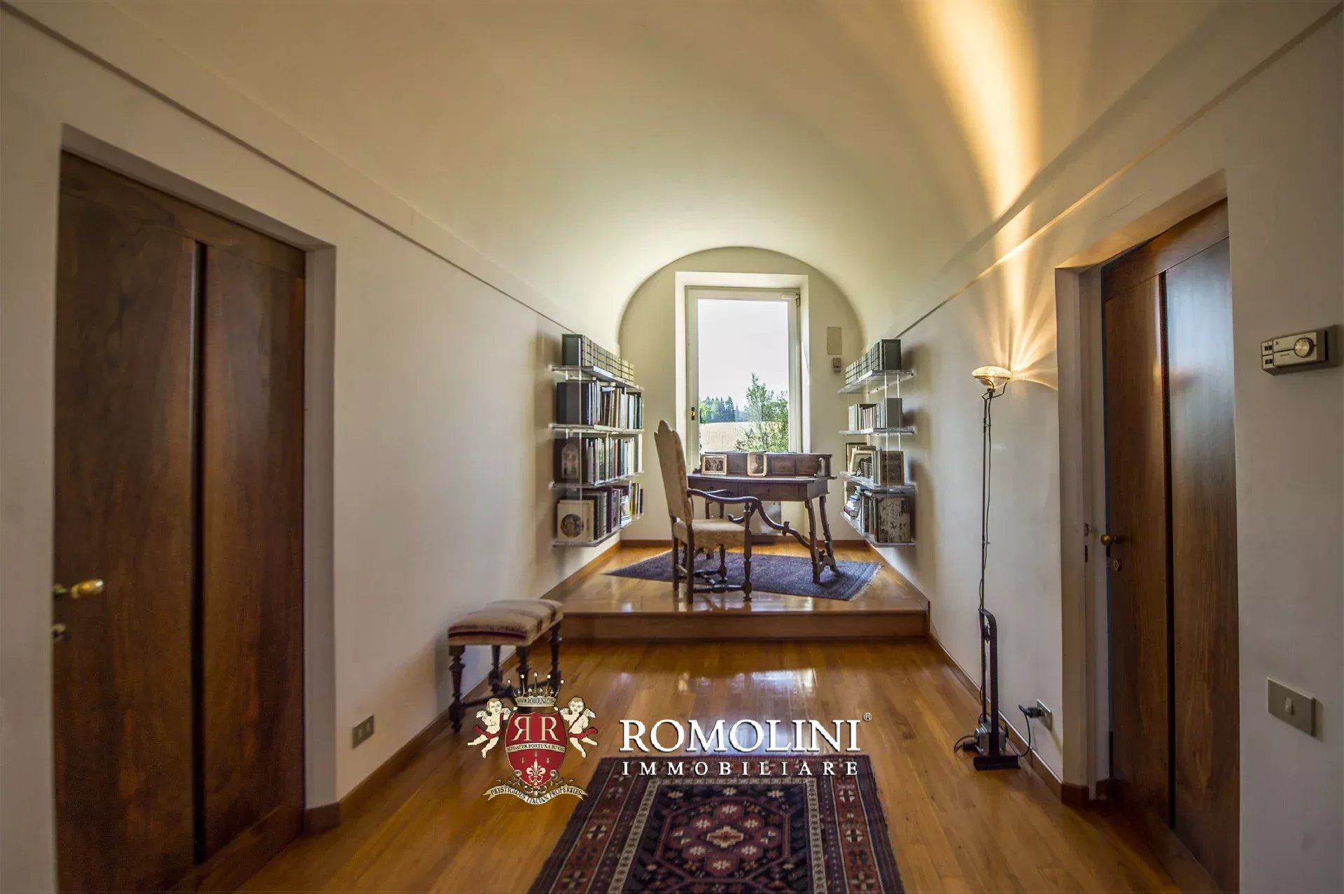 10 Bedroom Villa/Townhouse's Image 47