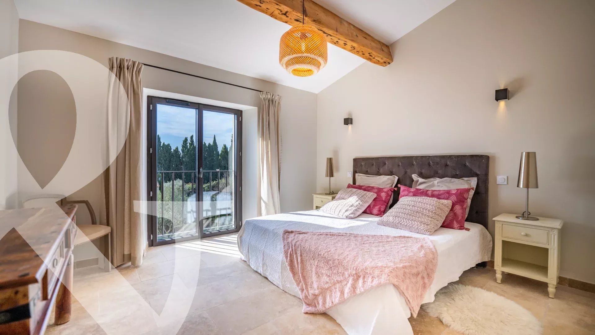 SOMPTEUSE MAISON NEUVE