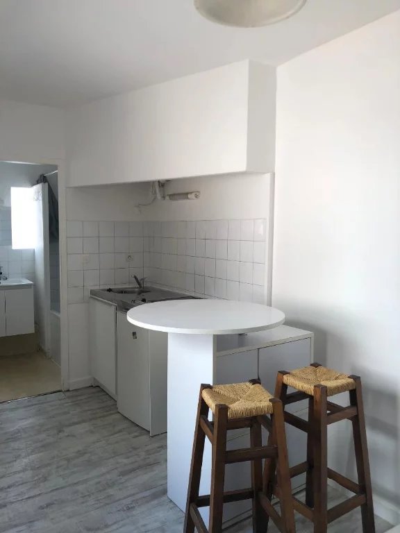À louer : Studio 14m² Toulouse , St-Michel 402.59CC
