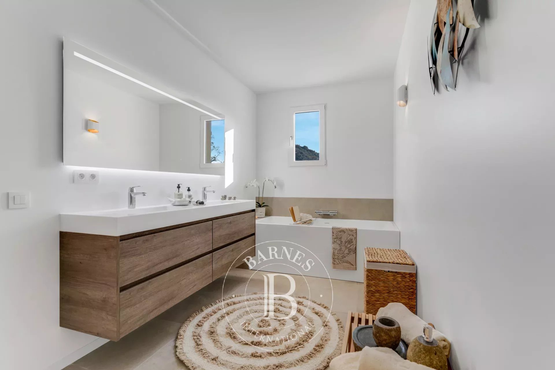 Ev Grimaud - picture 12