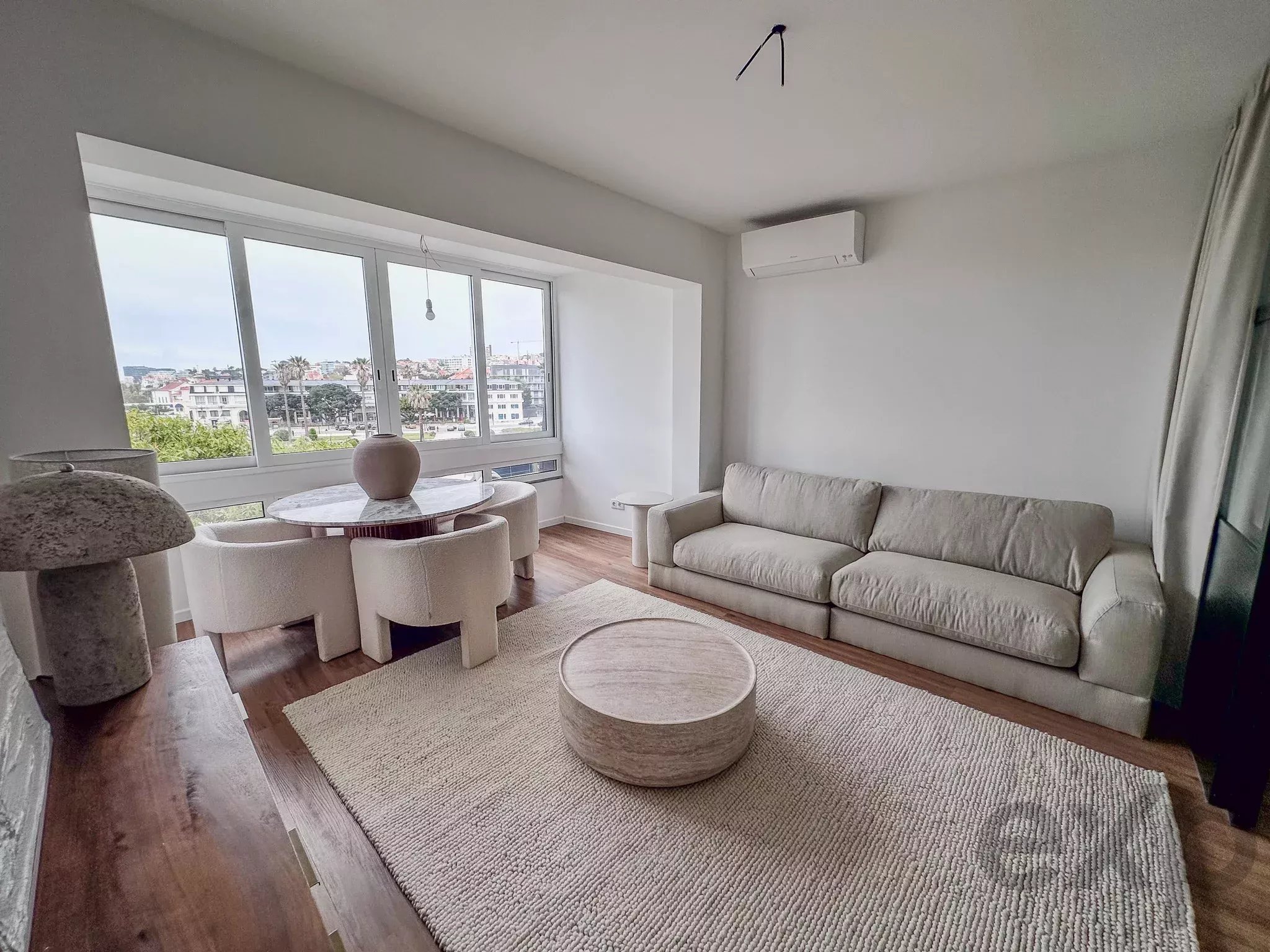 Beautifully renovated apartment in Arcadas do Estoril with sea view 86755453 image 4