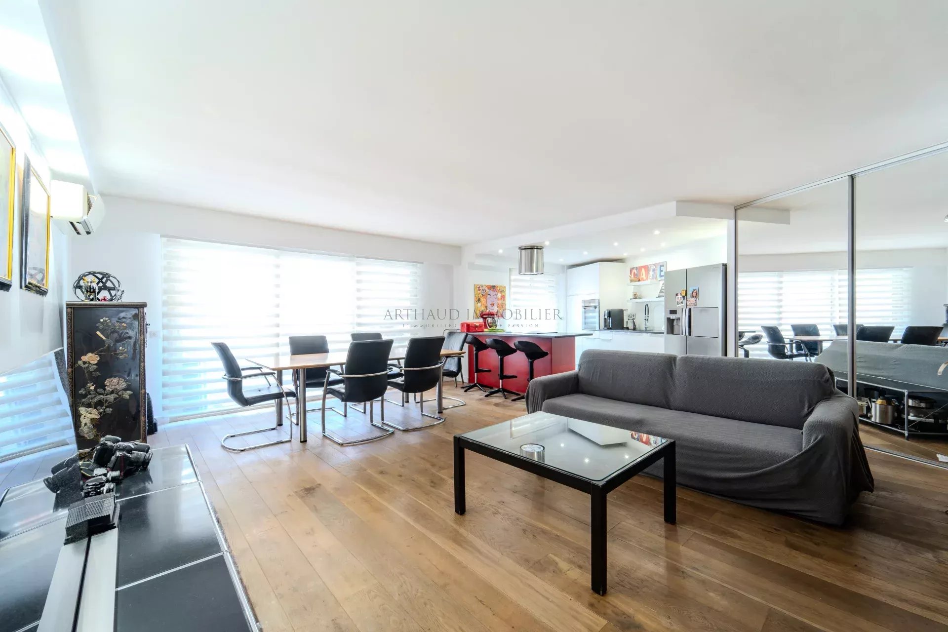 Agence immobilière de 