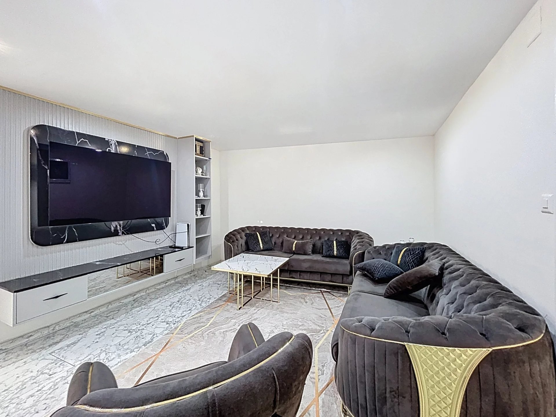 Maison villageoise composée de 2 appartements indépendants