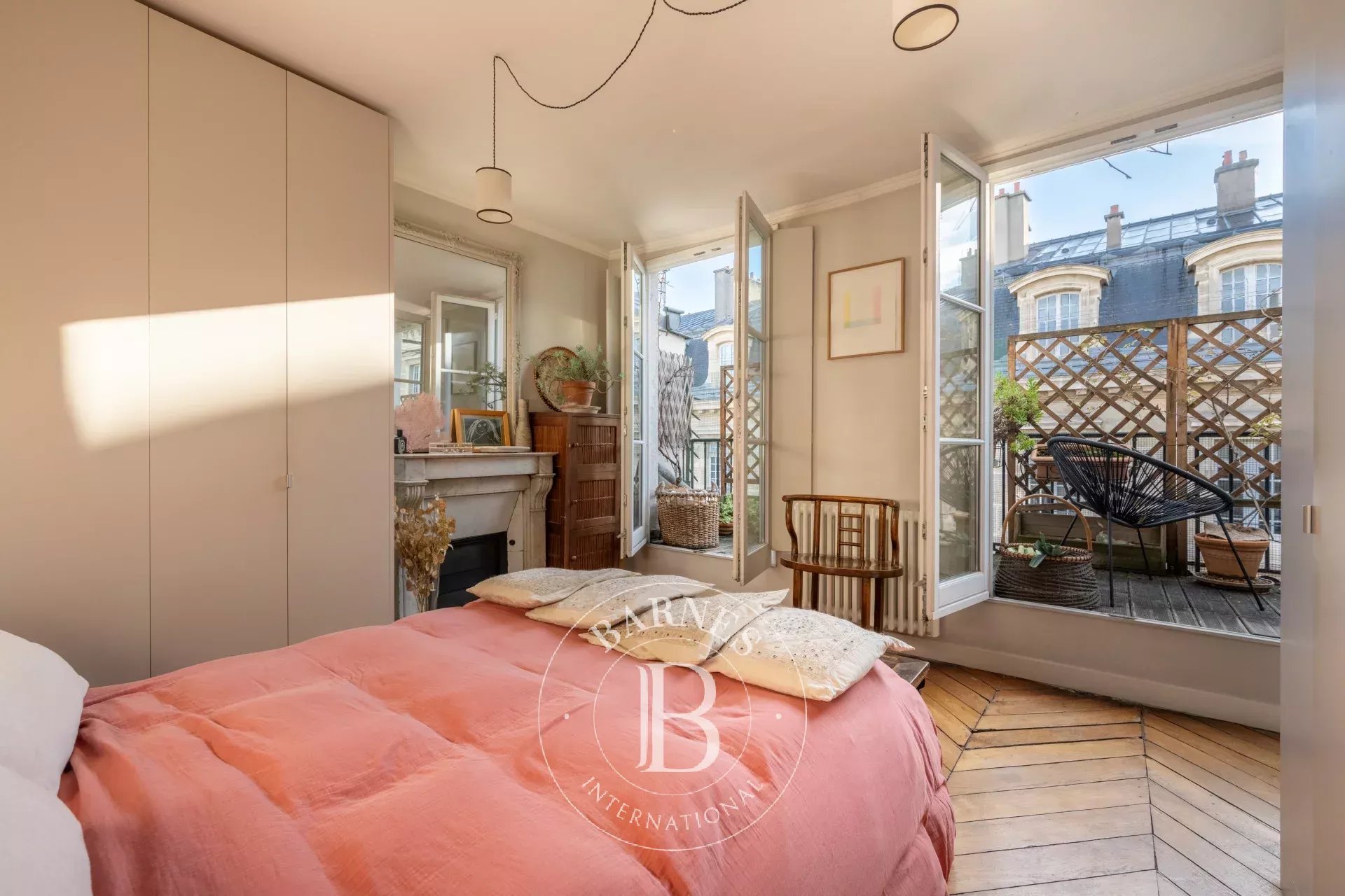 Daire Paris 10ème - picture 9