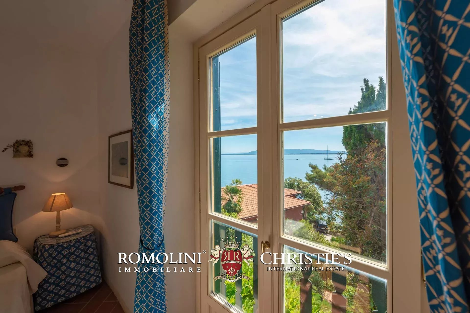 11 Bedroom Villa/Townhouse's Image 130