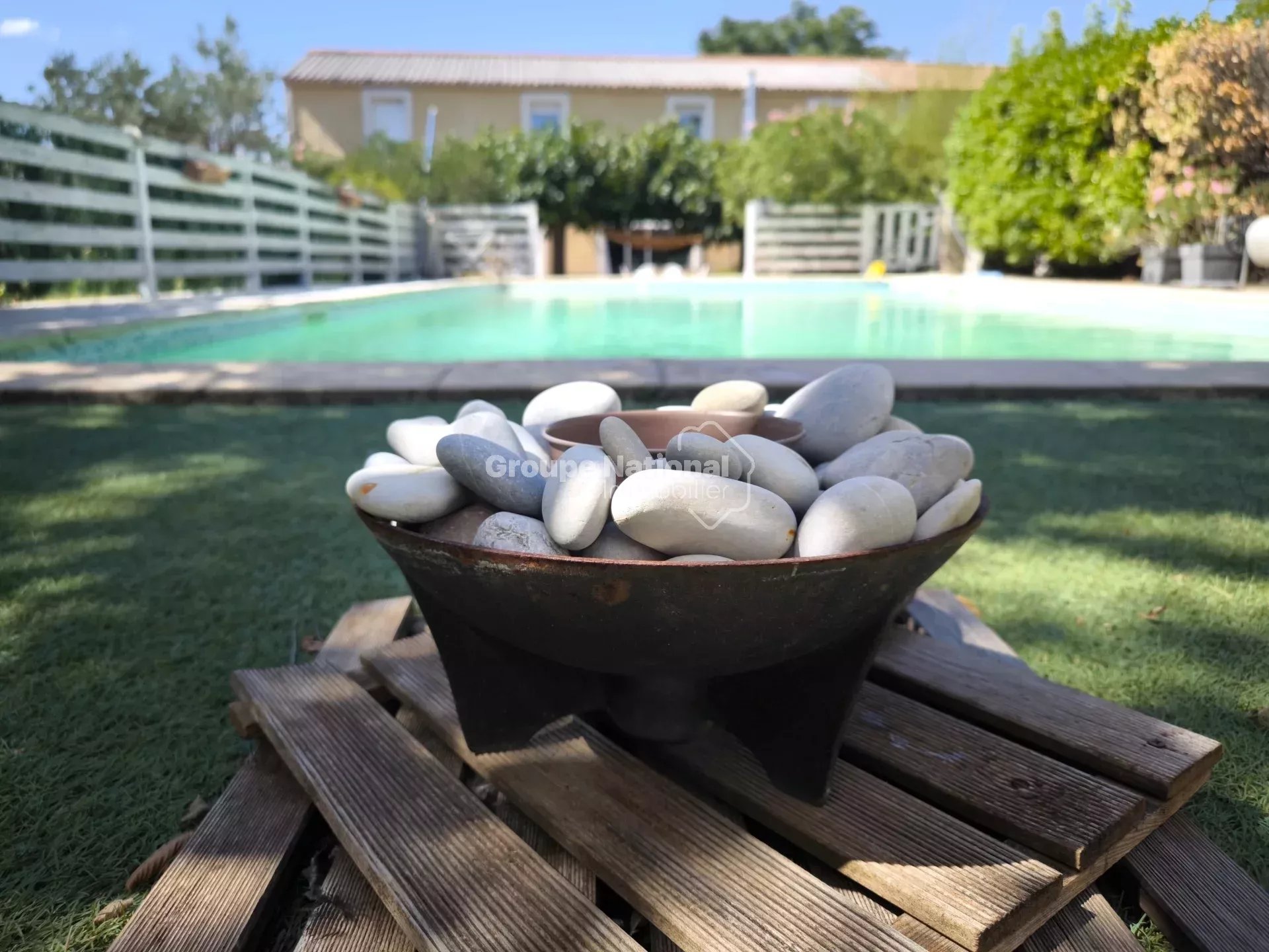 Agence immobilière de 