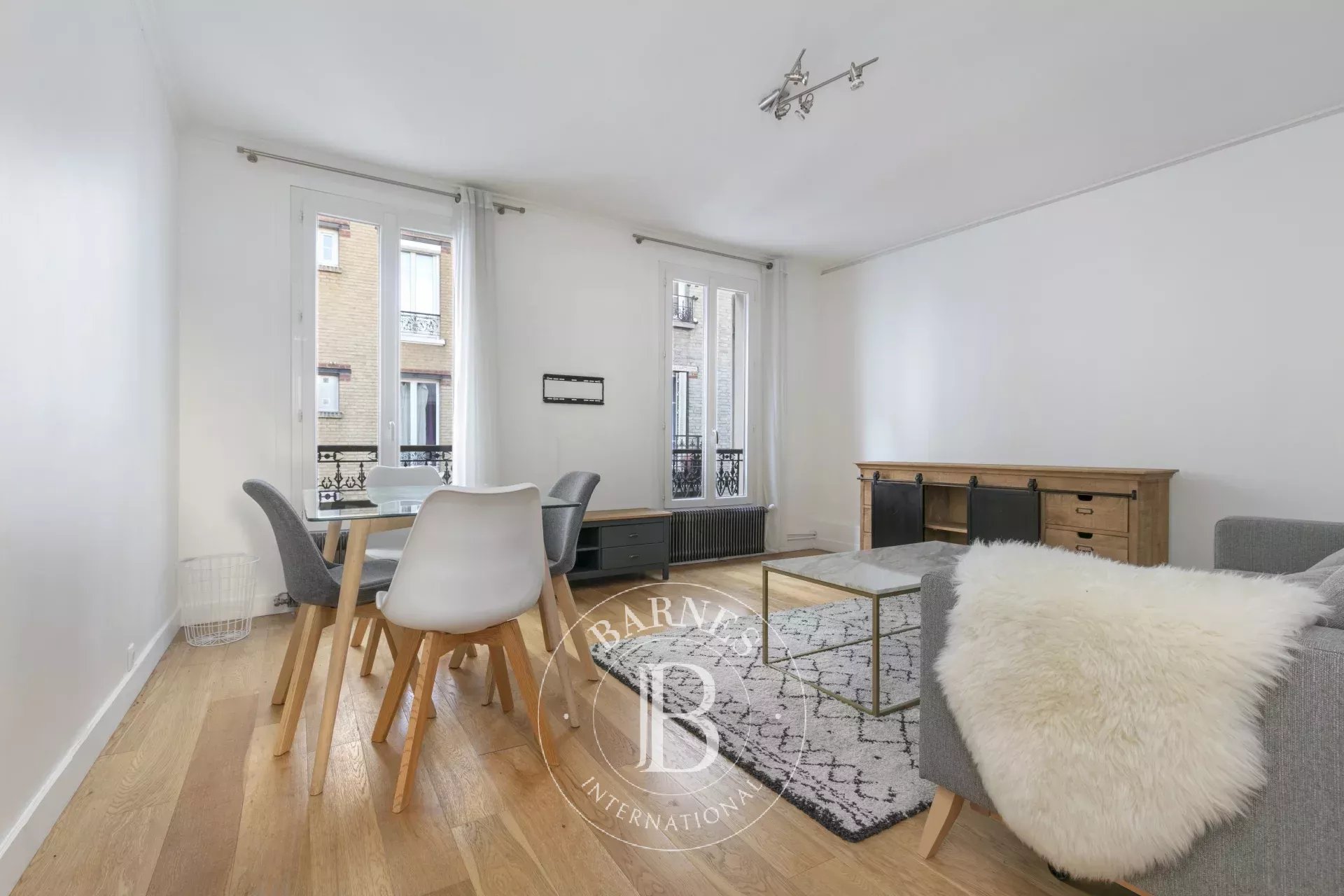 Daire Levallois-Perret - picture 4