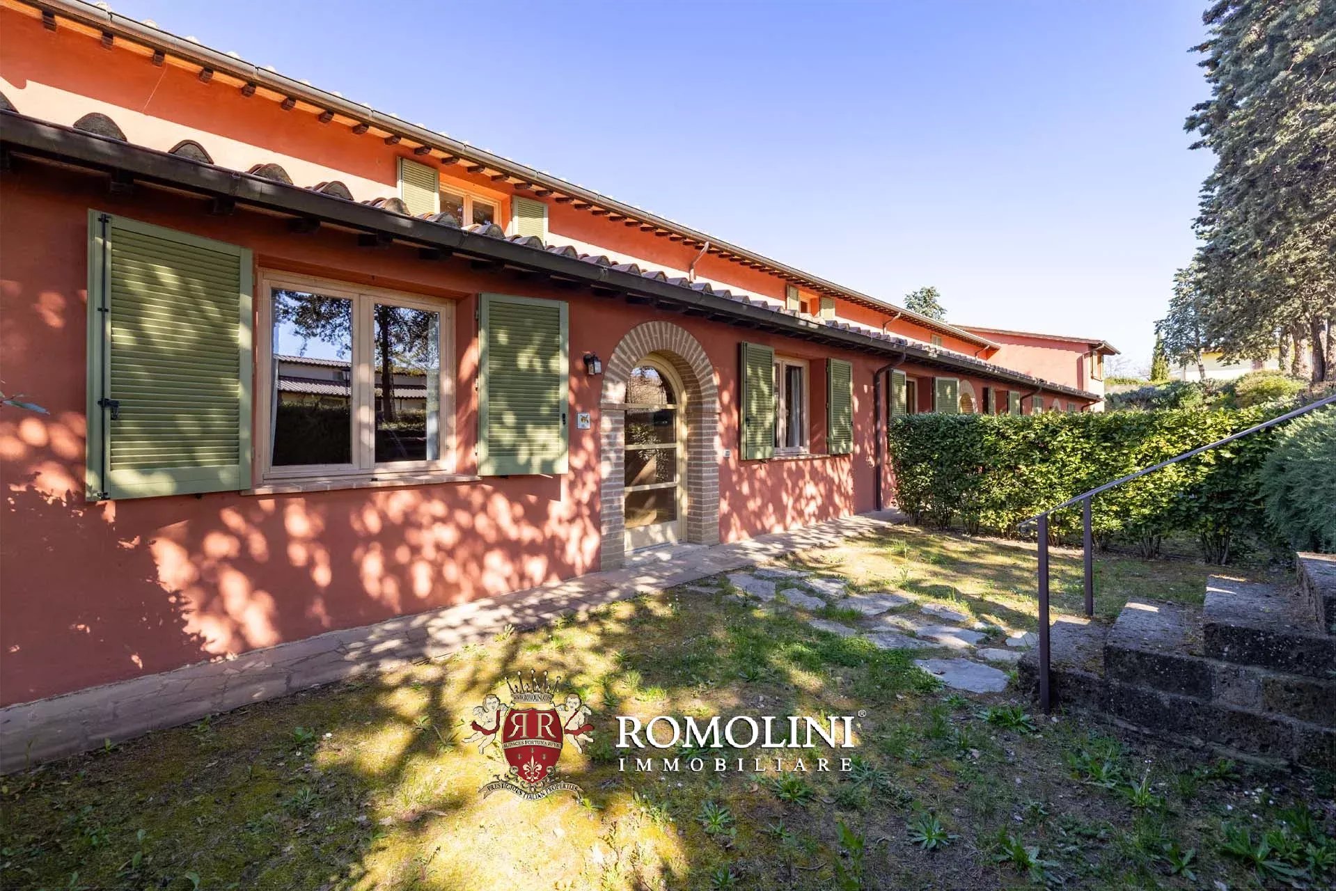 LUXUSANLAGE MIT 19 WOHNUNGEN IN DER TOSKANA, VAL D'ORCIA