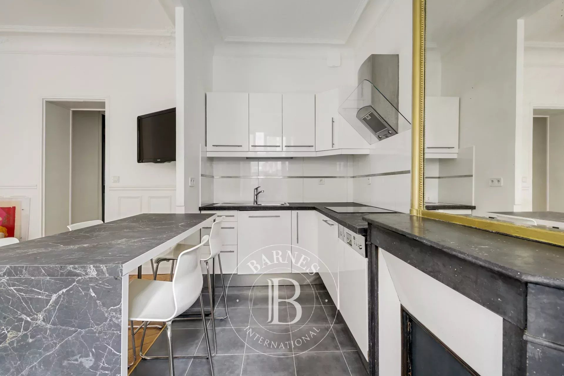 Daire Paris 7ème - picture 7