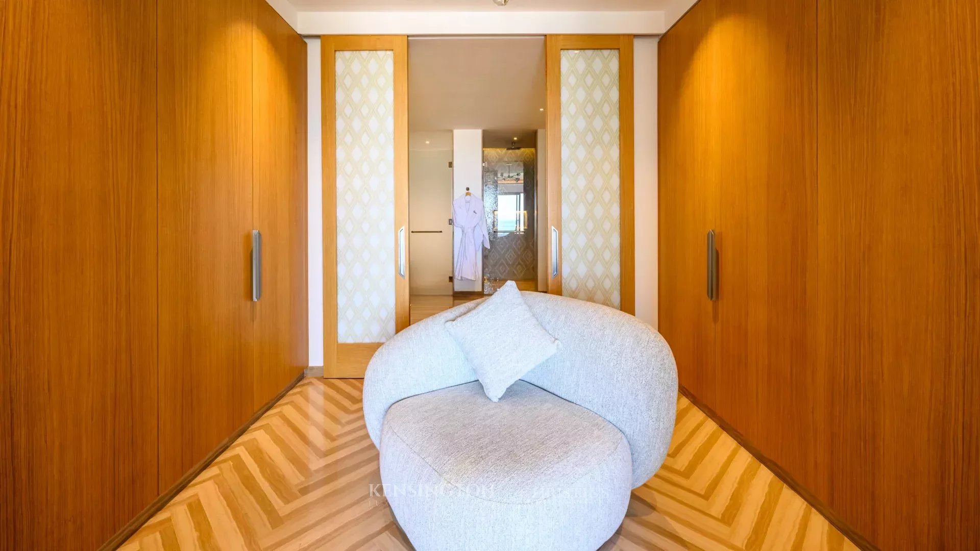3 Bedroom Villa/Townhouse's Image 45
