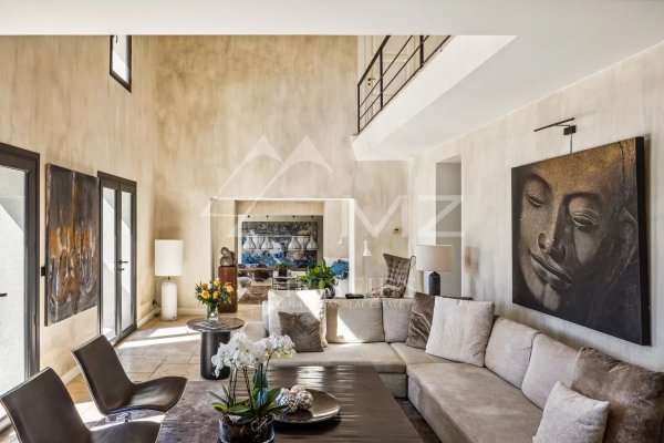 Historic Stone Bastide for Sale in Fayence | Luxury Family Estate — photo 4