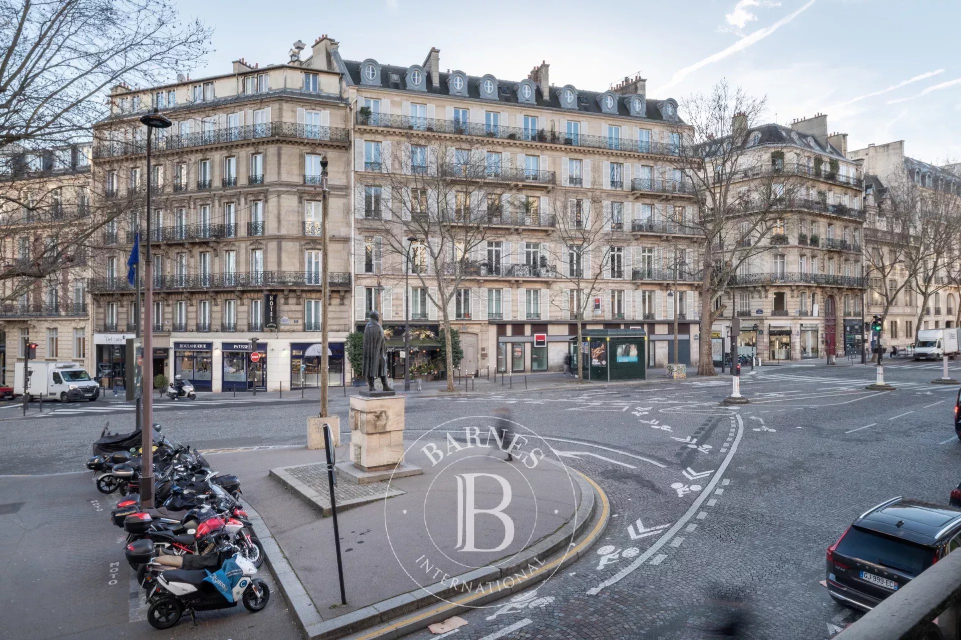 Daire Paris 8ème - picture 16