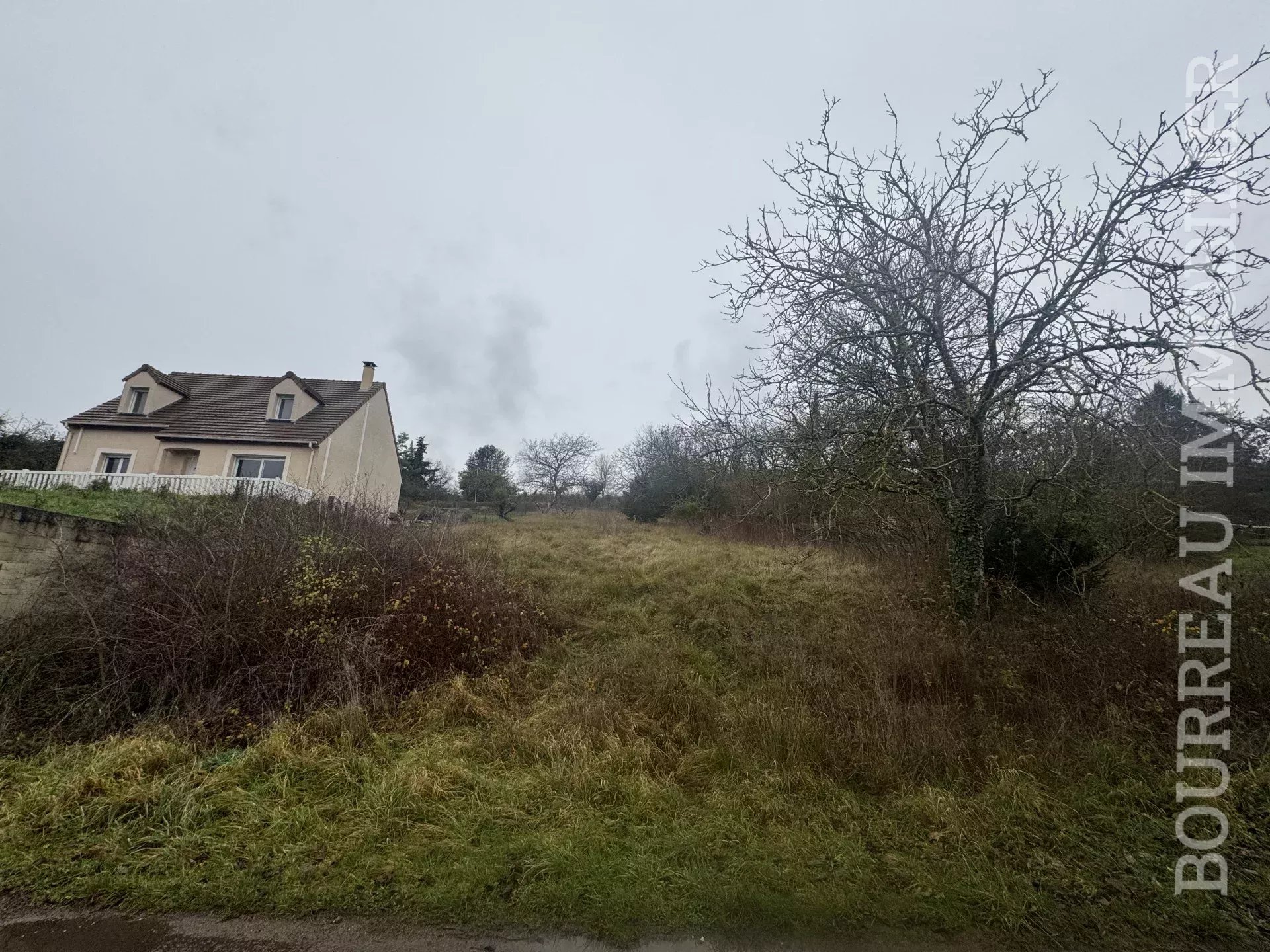VILLECIEN - Photo 2