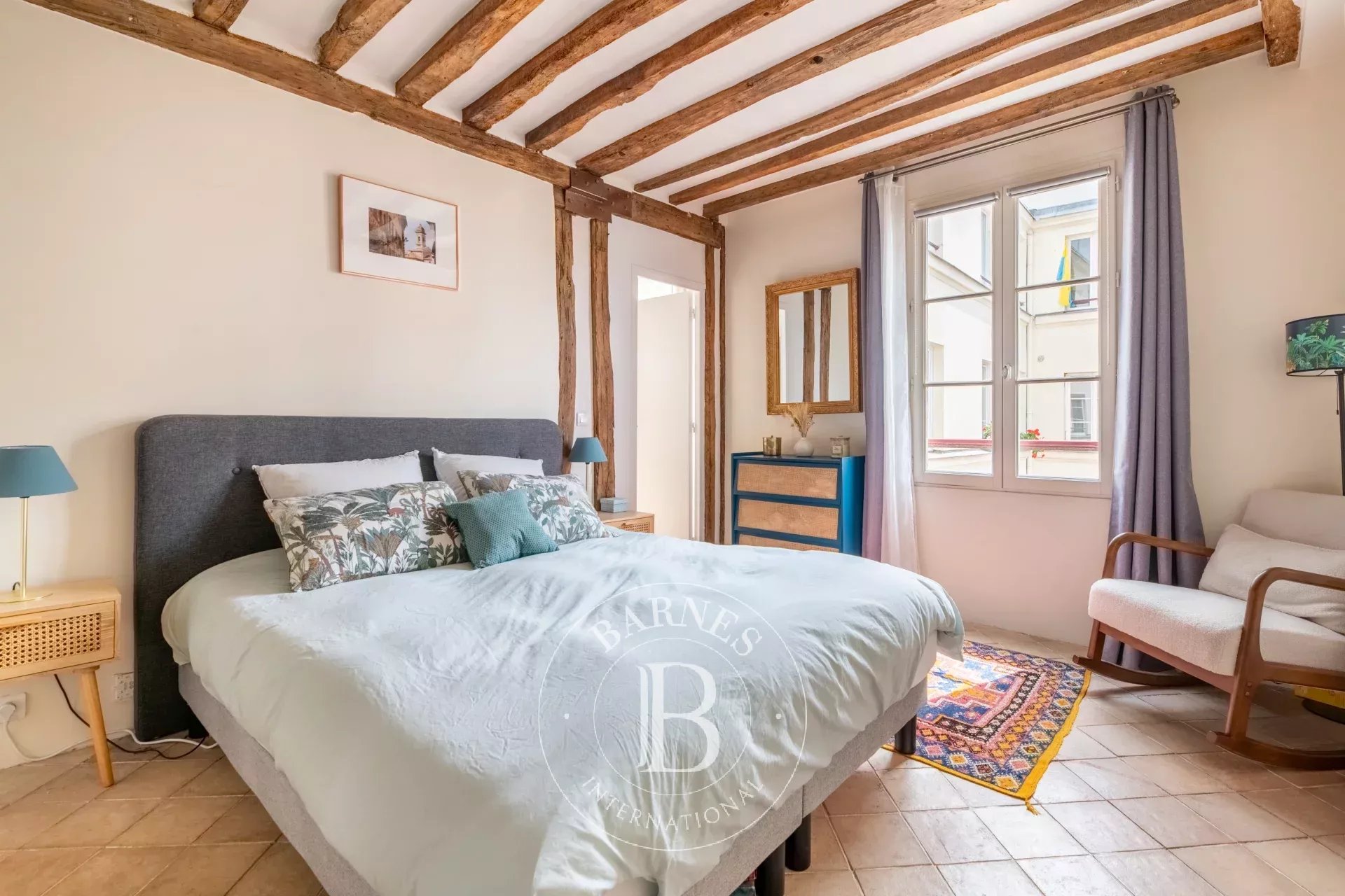 Daire Paris 3ème - picture 20