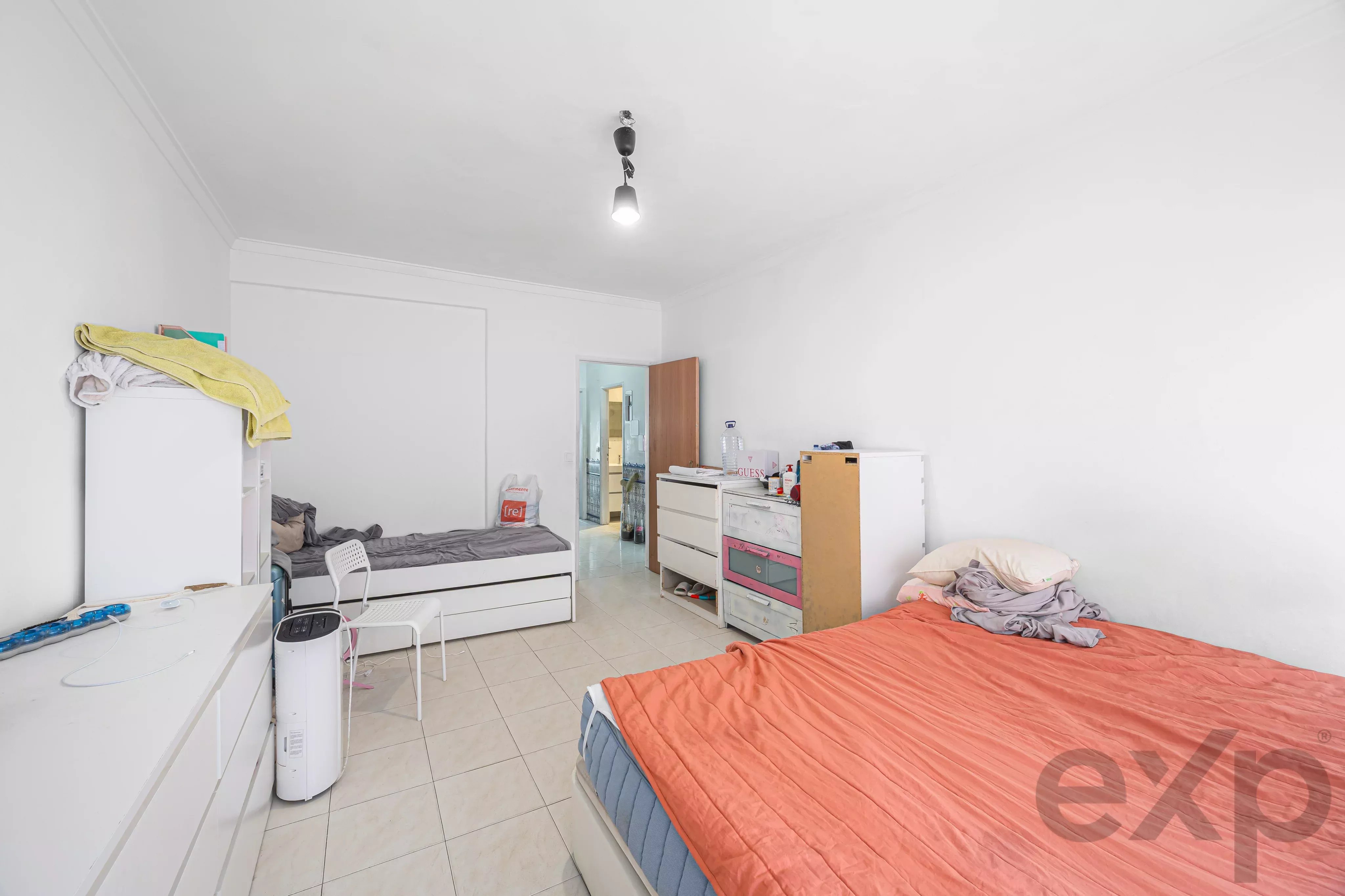 Excellent 2‑bedroom apartment in Cacém 87088575 image 9