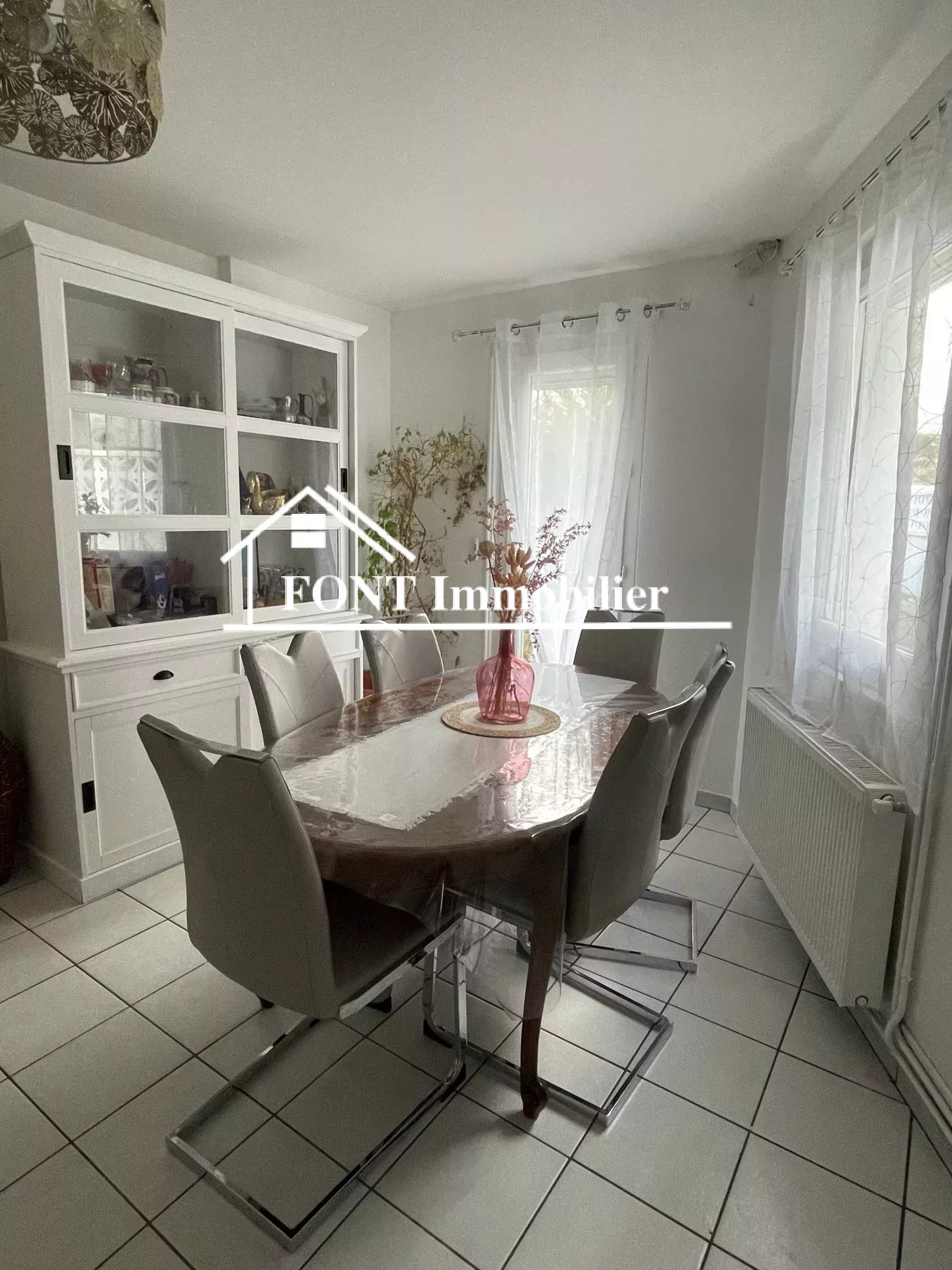 Agence immobilière de 