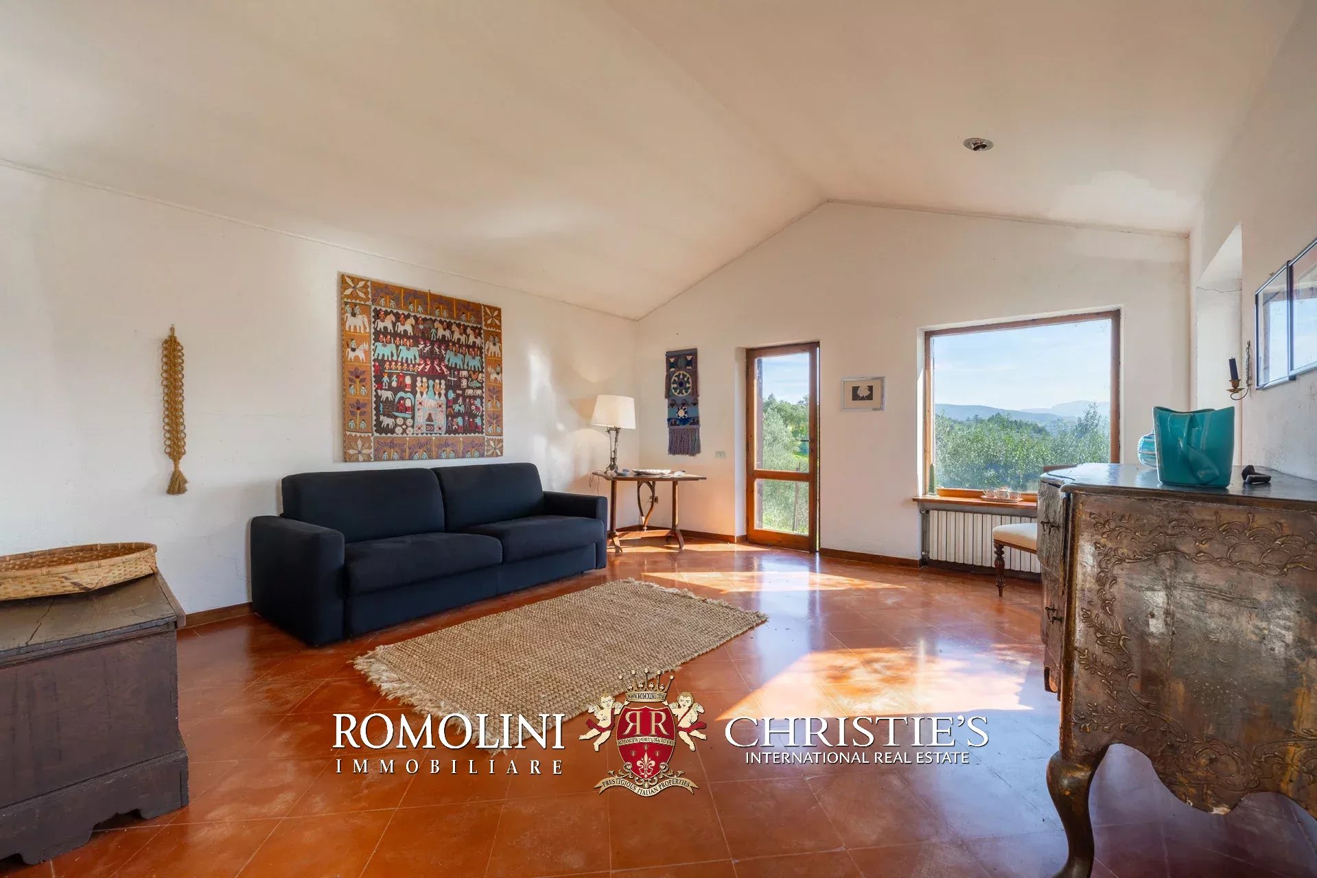 4 Bedroom Villa/Townhouse's Image 25