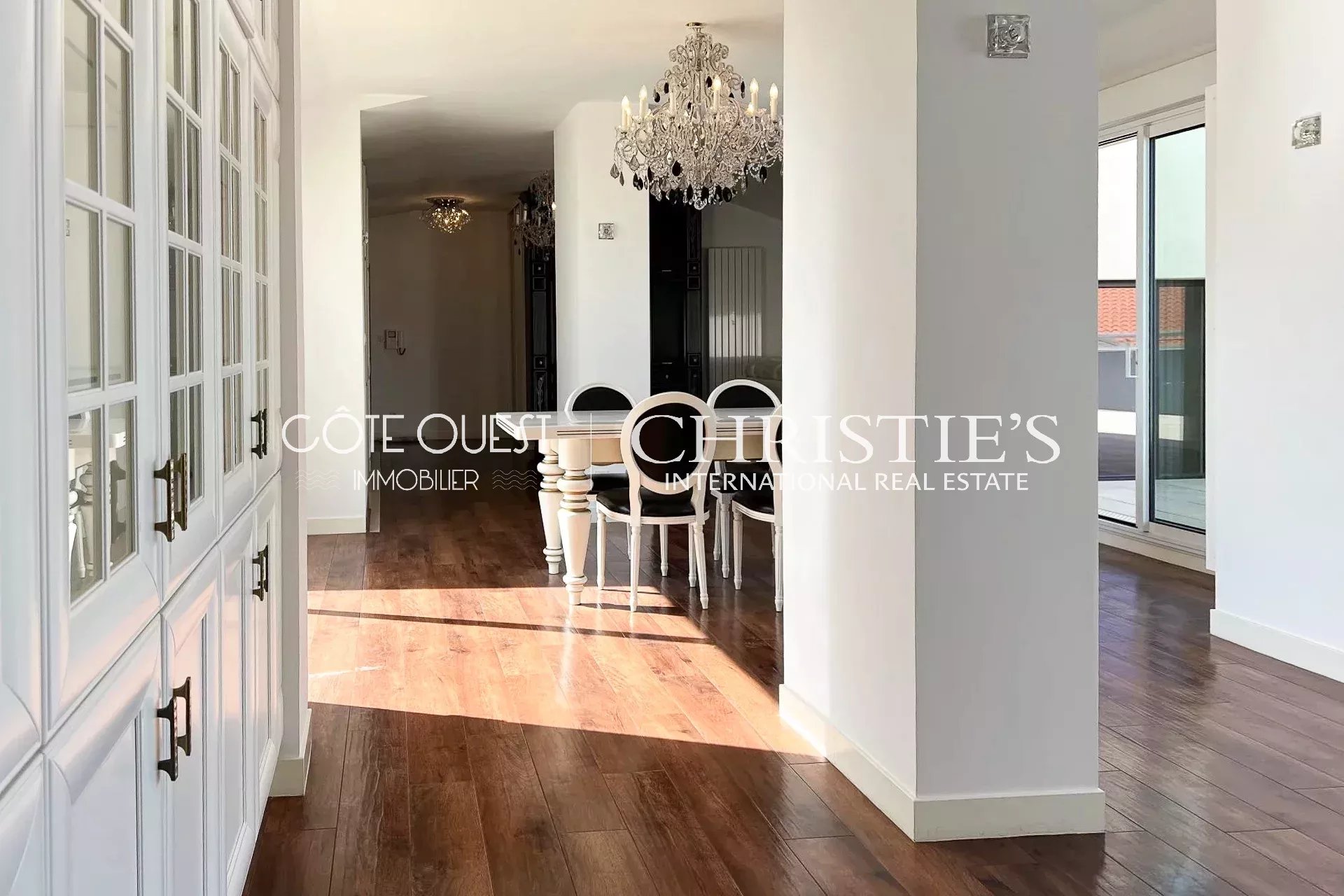2 Bedroom Apartment/Flat's Image 4