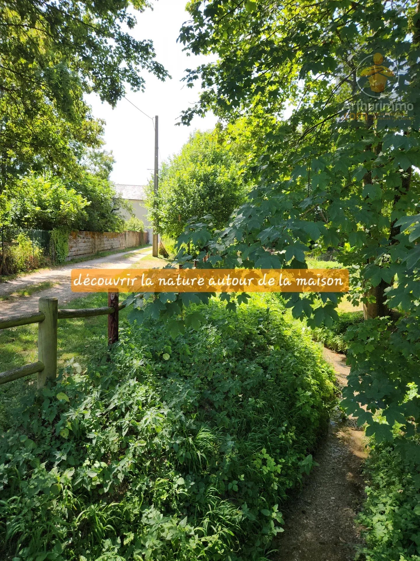 Maison pleine de charme avec son parc arboré — photo 20