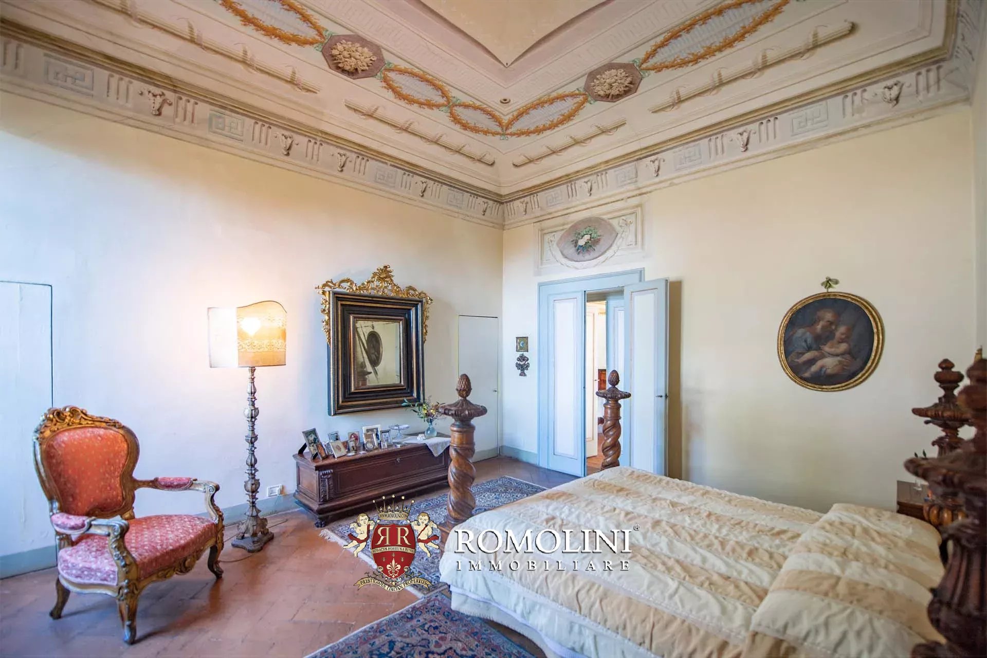12 Bedroom Villa/Townhouse's Image 46