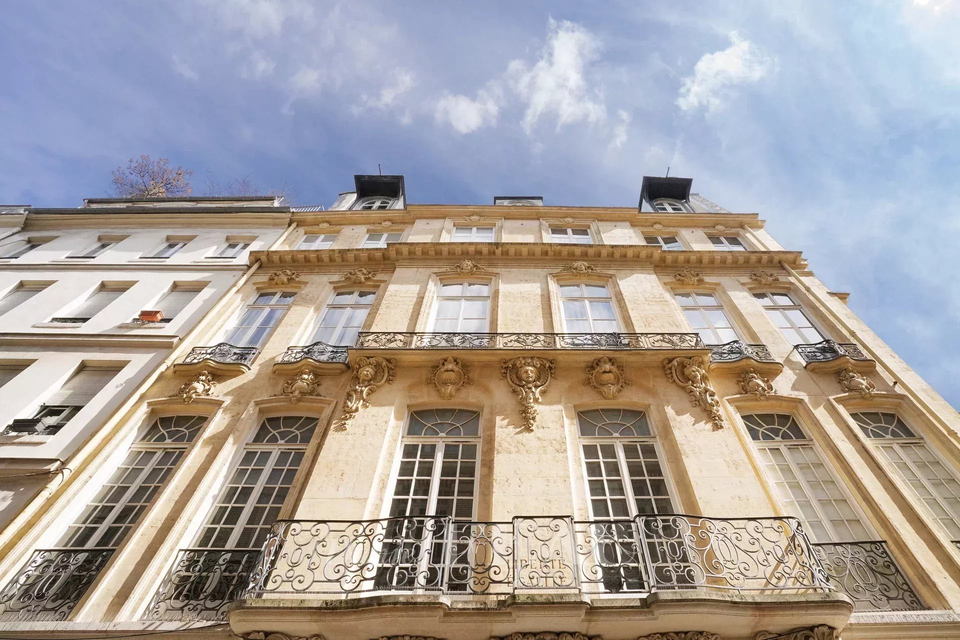 Location Appartement Paris 2ème