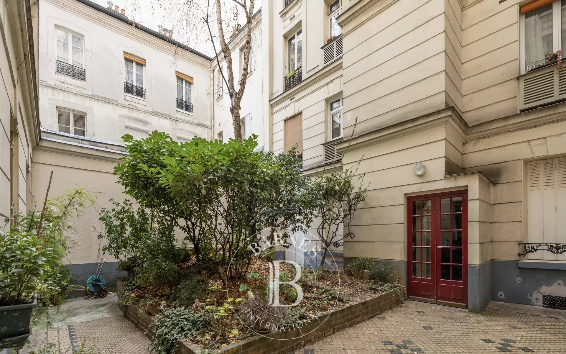 Daire Paris 18ème - picture 13