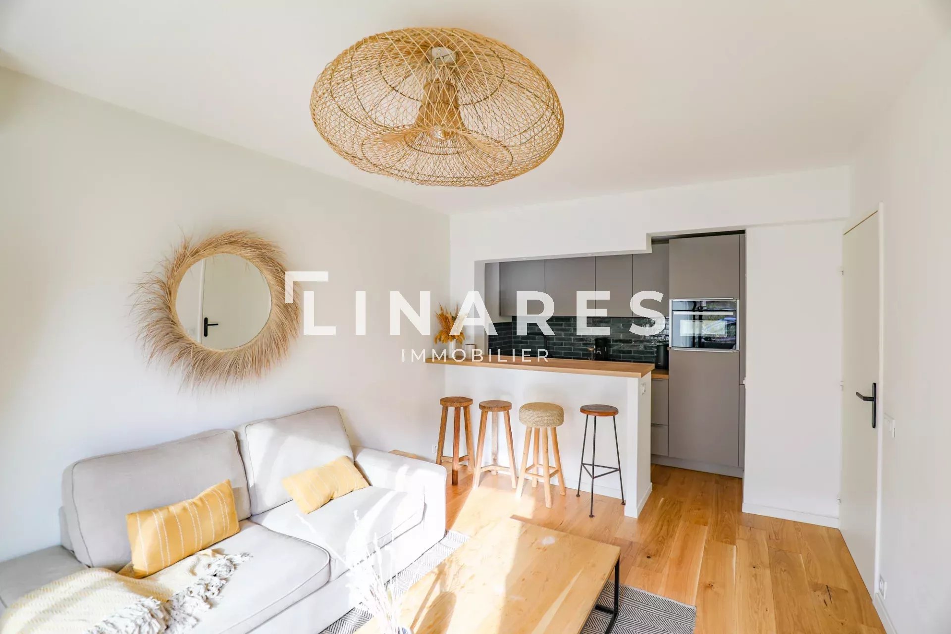 Rental Apartment Marseille 7ème Saint-Lambert