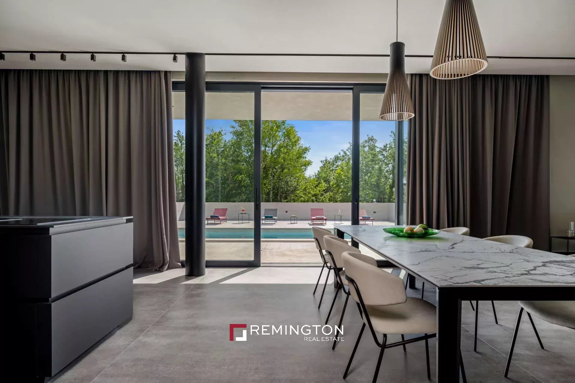 3 Bedroom Villa/Townhouse's Image 6