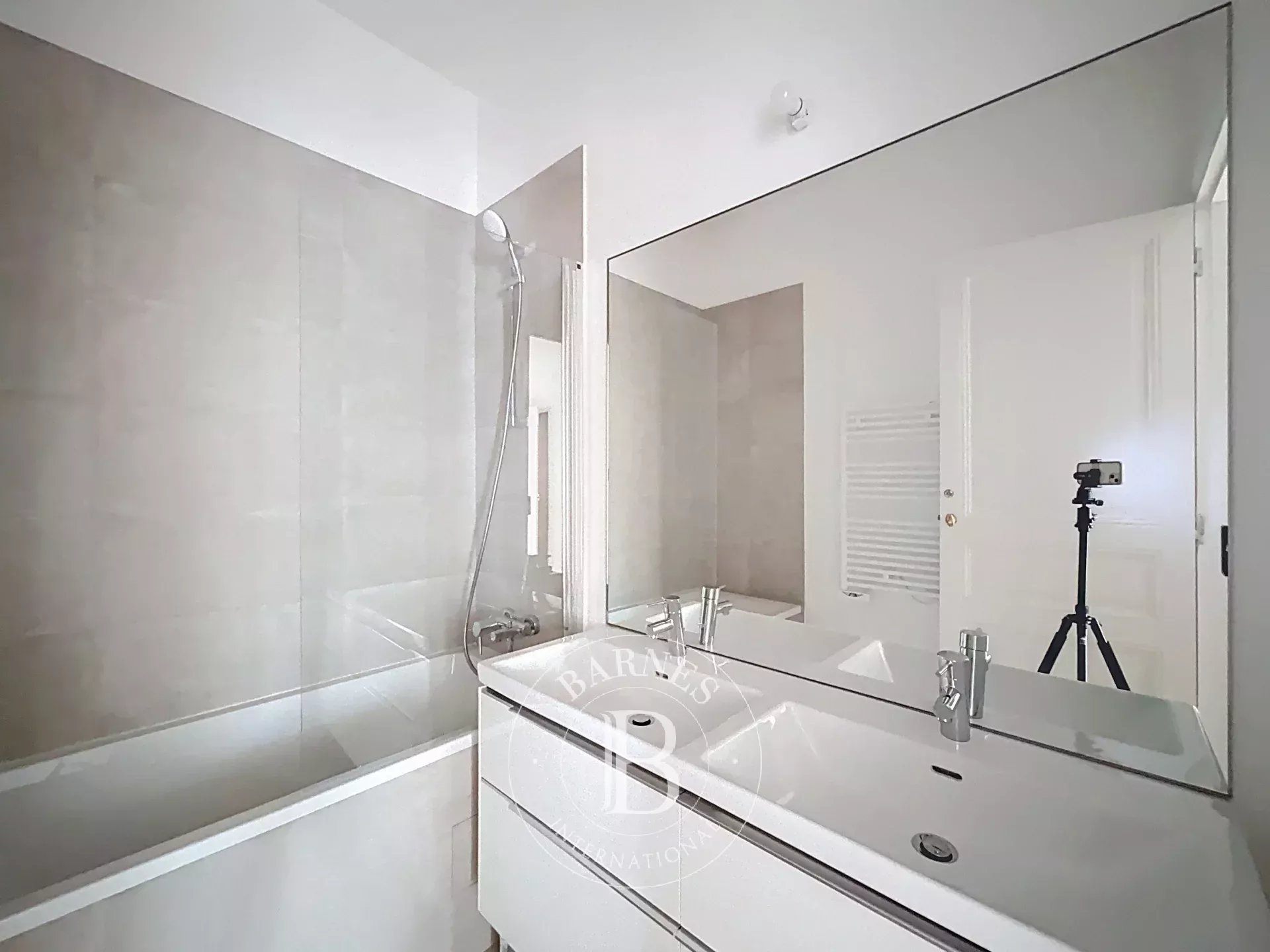 Daire Paris 17ème - picture 14