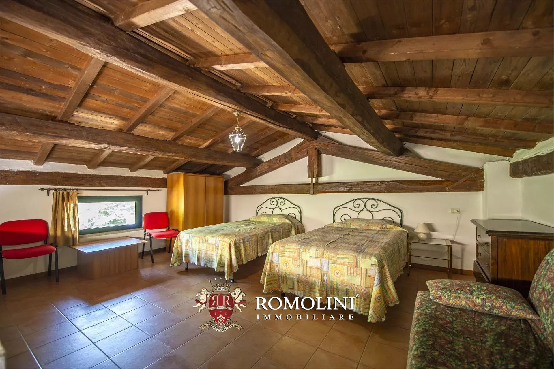 33 Bedroom Villa/Townhouse's Image 31