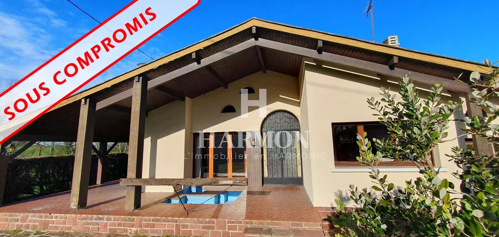 126m² house with 3 bedrooms and garage on 1050 m² of enclosed land