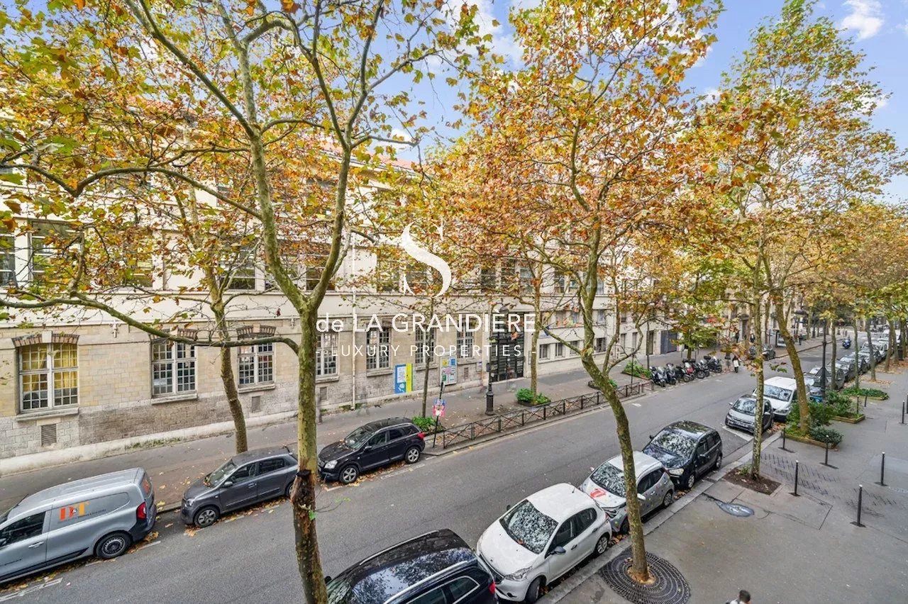 Paris 16ème - 2 pièces avec balcon de 12m2