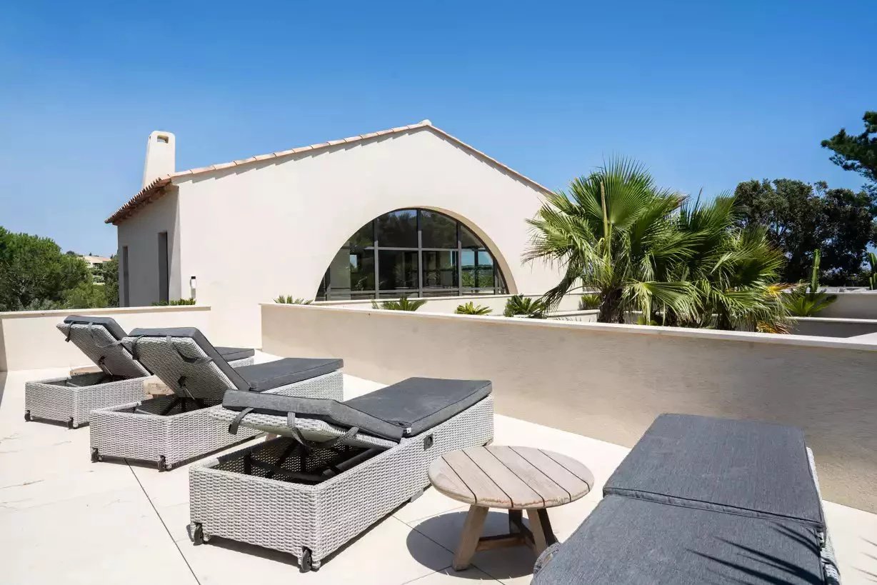 Agence immobilière de Ellington International