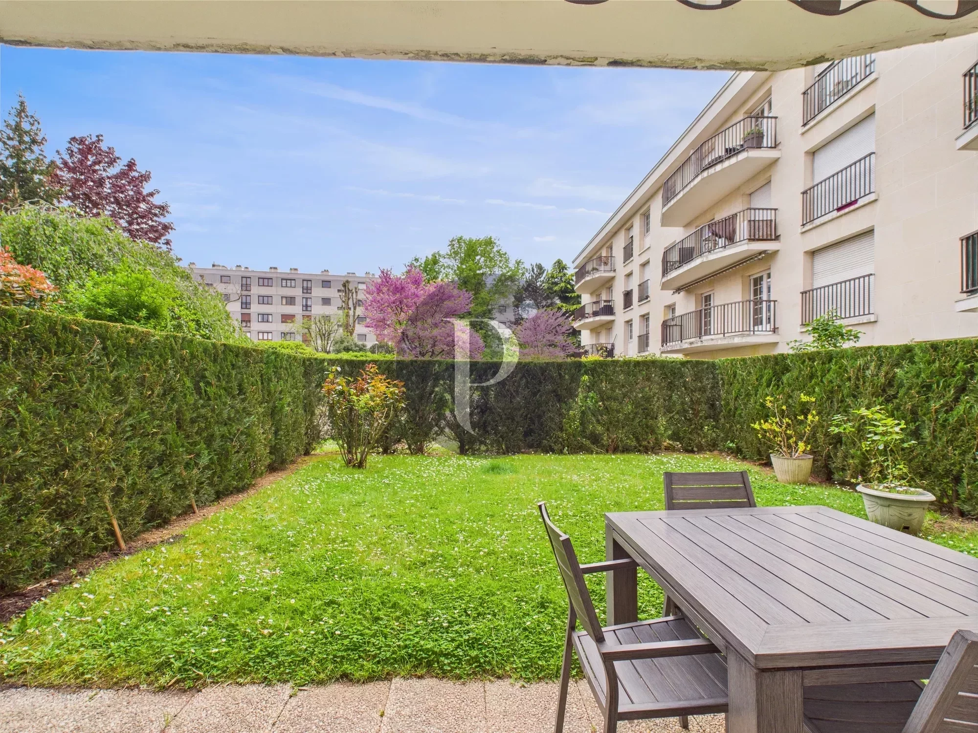 vente-appartement-4-pieces-le-plessis-robinson-85834998