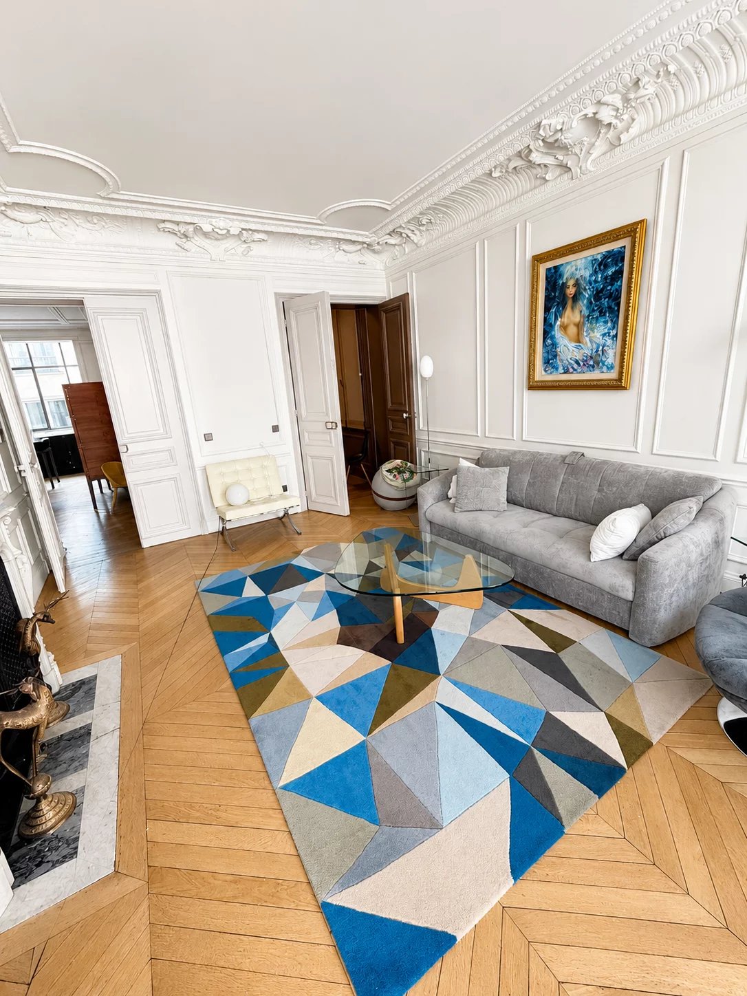 APPARTEMENT RARE - QUARTIER MONTAIGNE - 75008 PARIS - Image Array