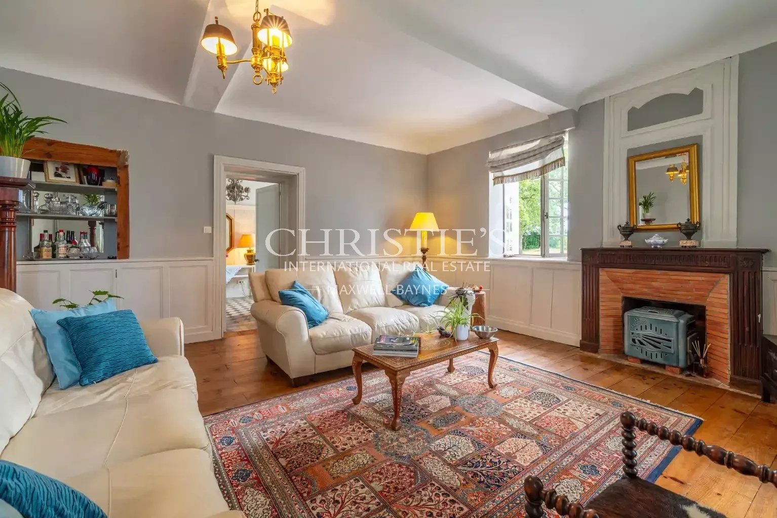 7 Bedroom Villa/Townhouse's Image 6