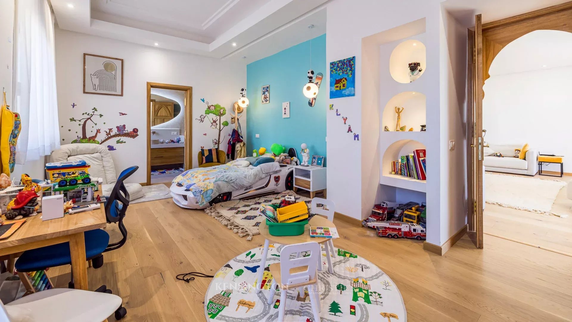 5 Bedroom Villa/Townhouse's Image 48