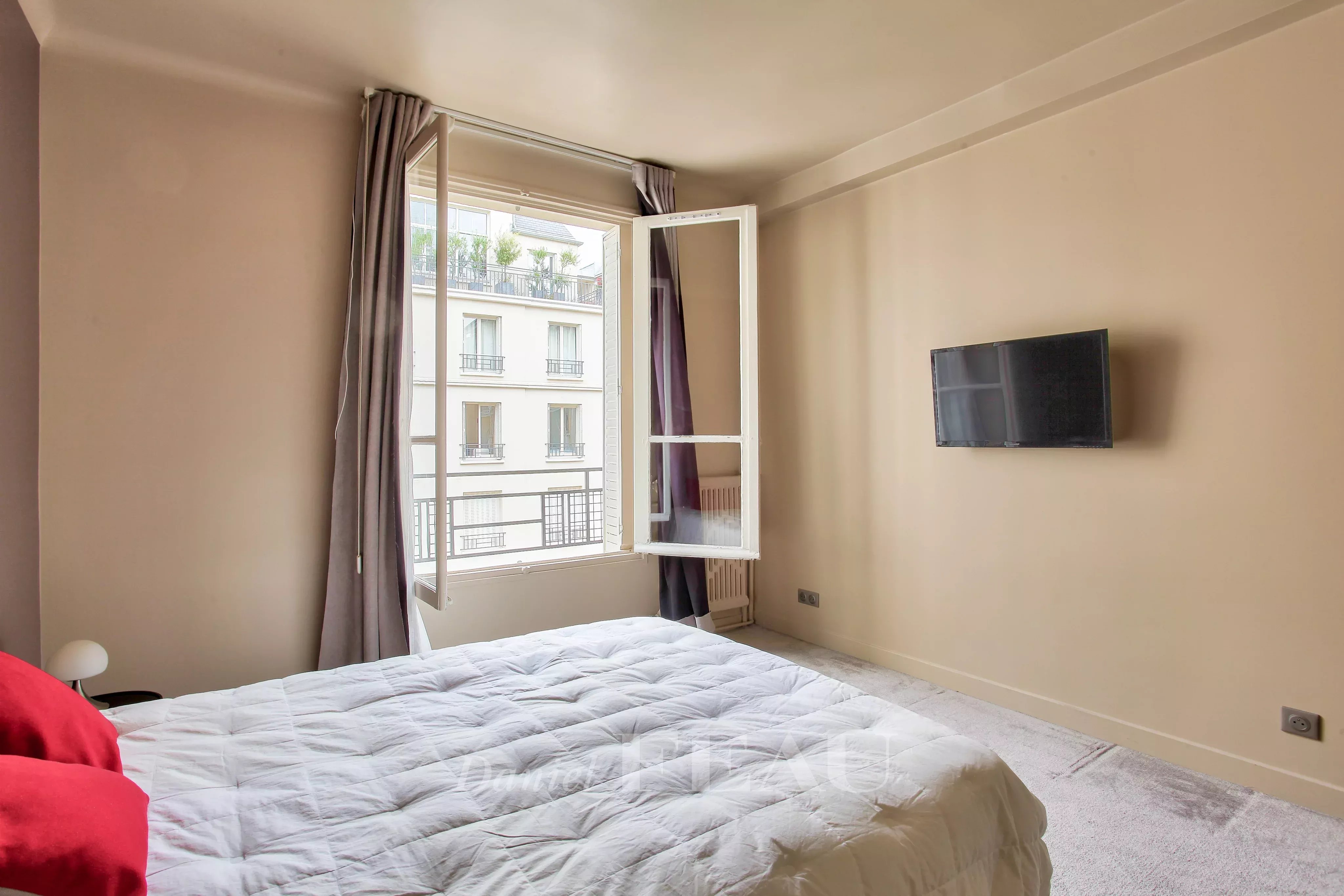 Location Appartement Paris 17ème