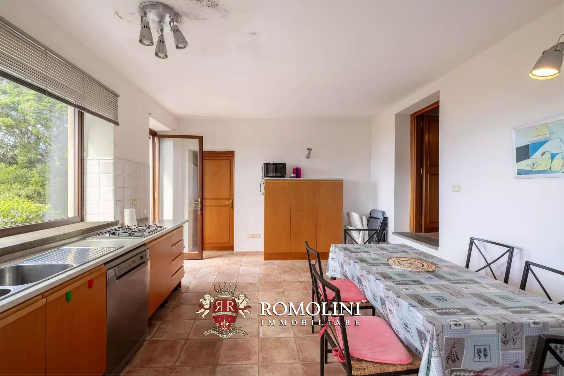 12 Bedroom Villa/Townhouse's Image 26