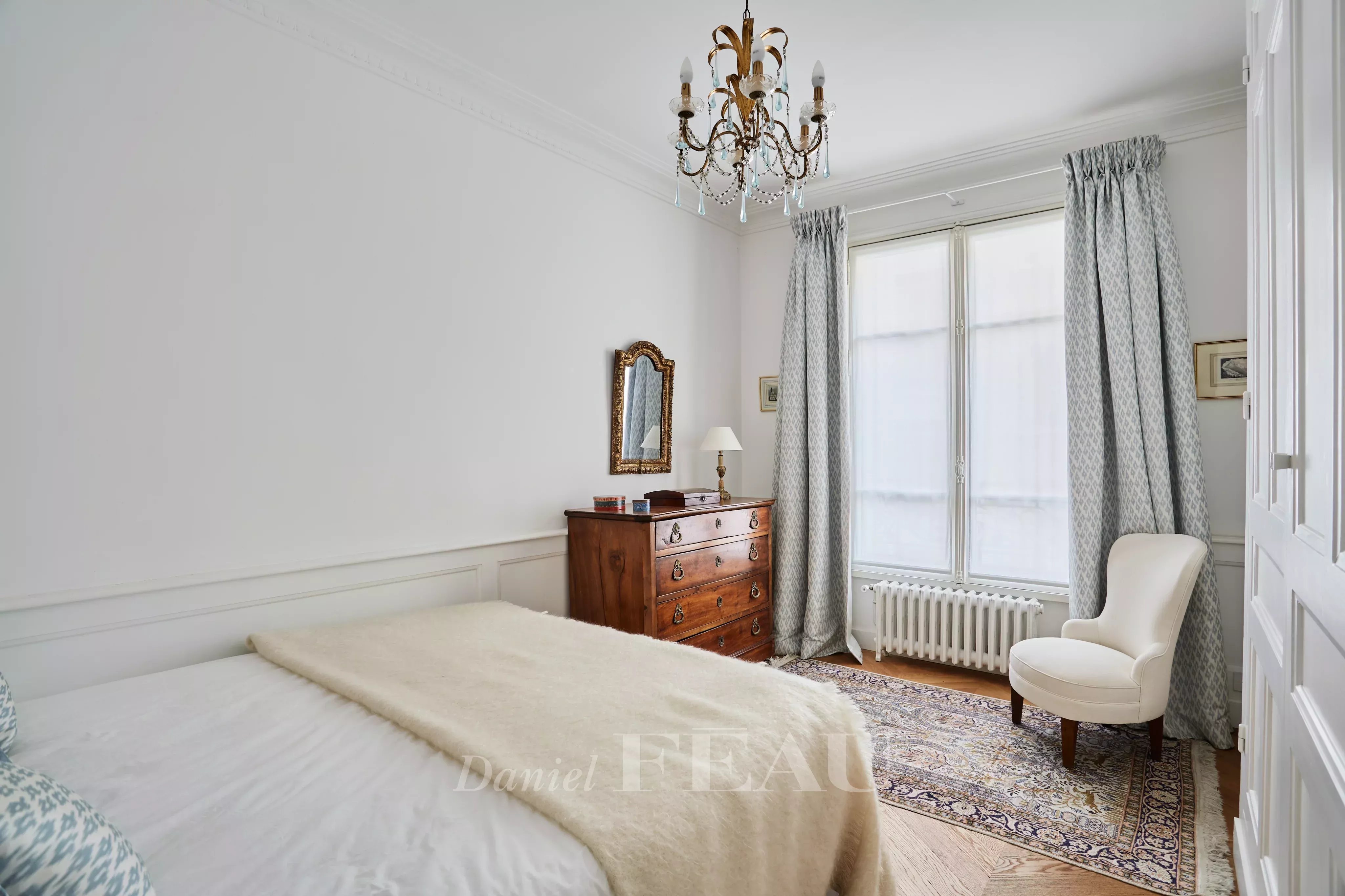 Sale Apartment Paris 5th