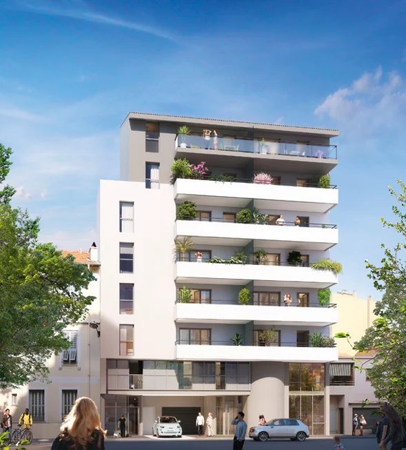 Nice Le Port - Duplex en dernier étage de 4 pièces avec terrasse