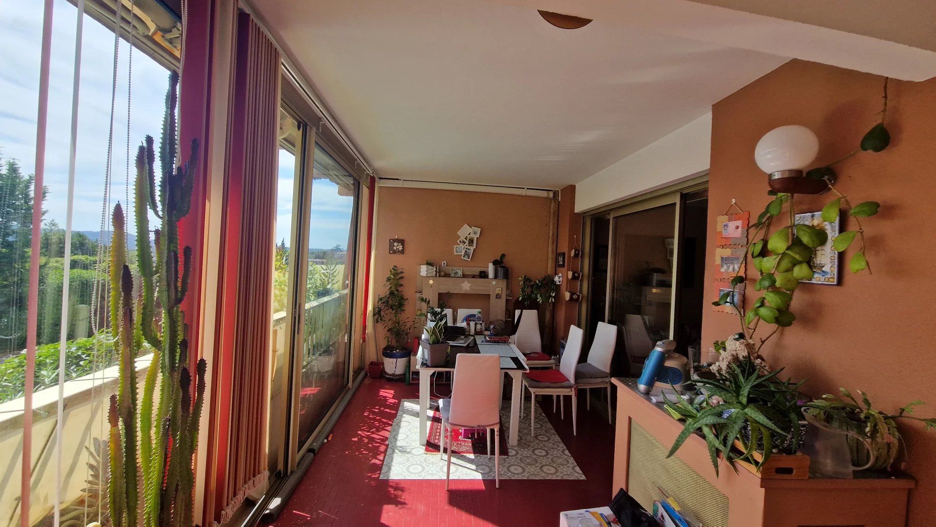 06130 GRASSE APPARTEMENT