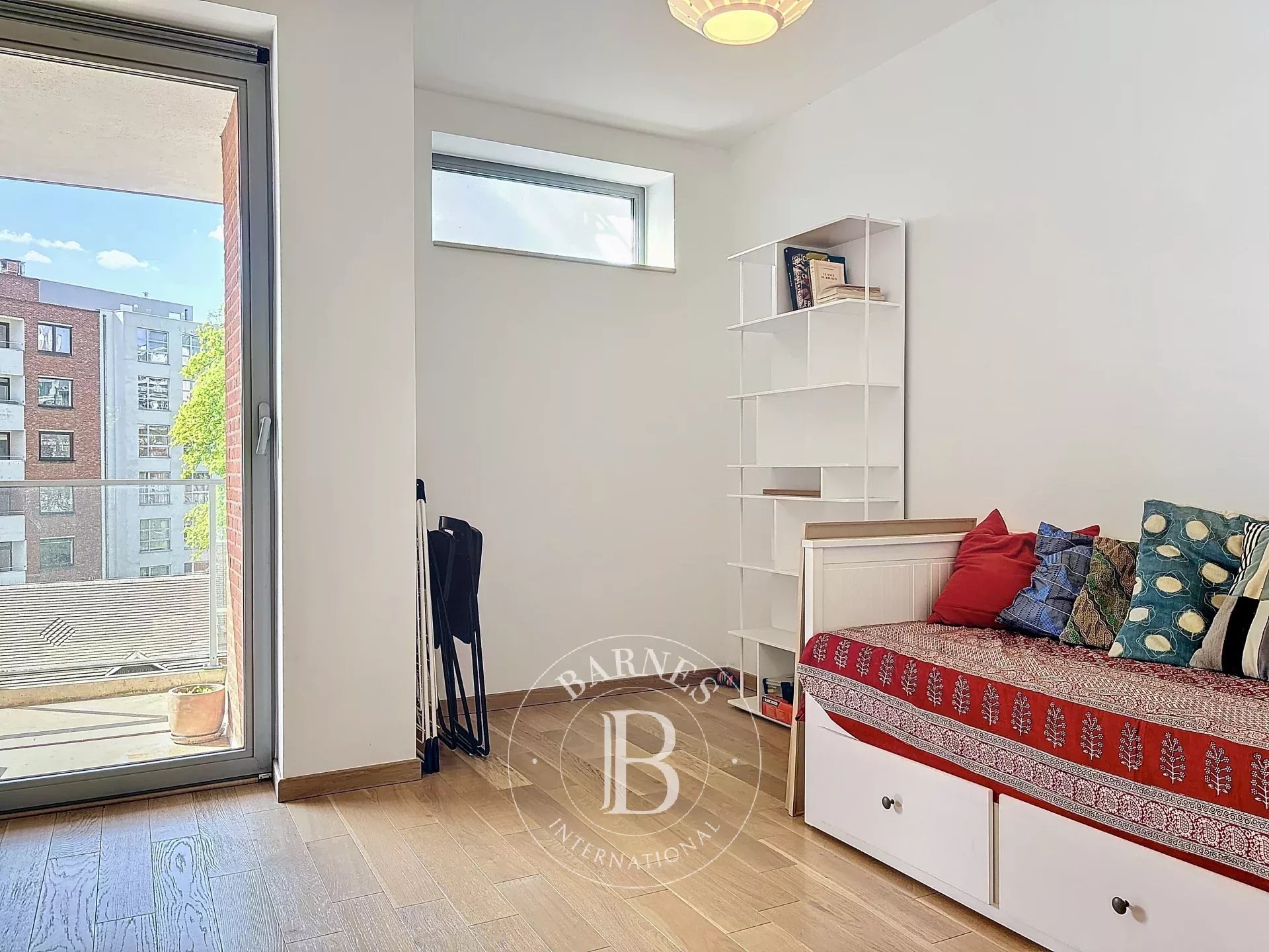 Avenue Louise - Appartement meublé 2ch + terrasse