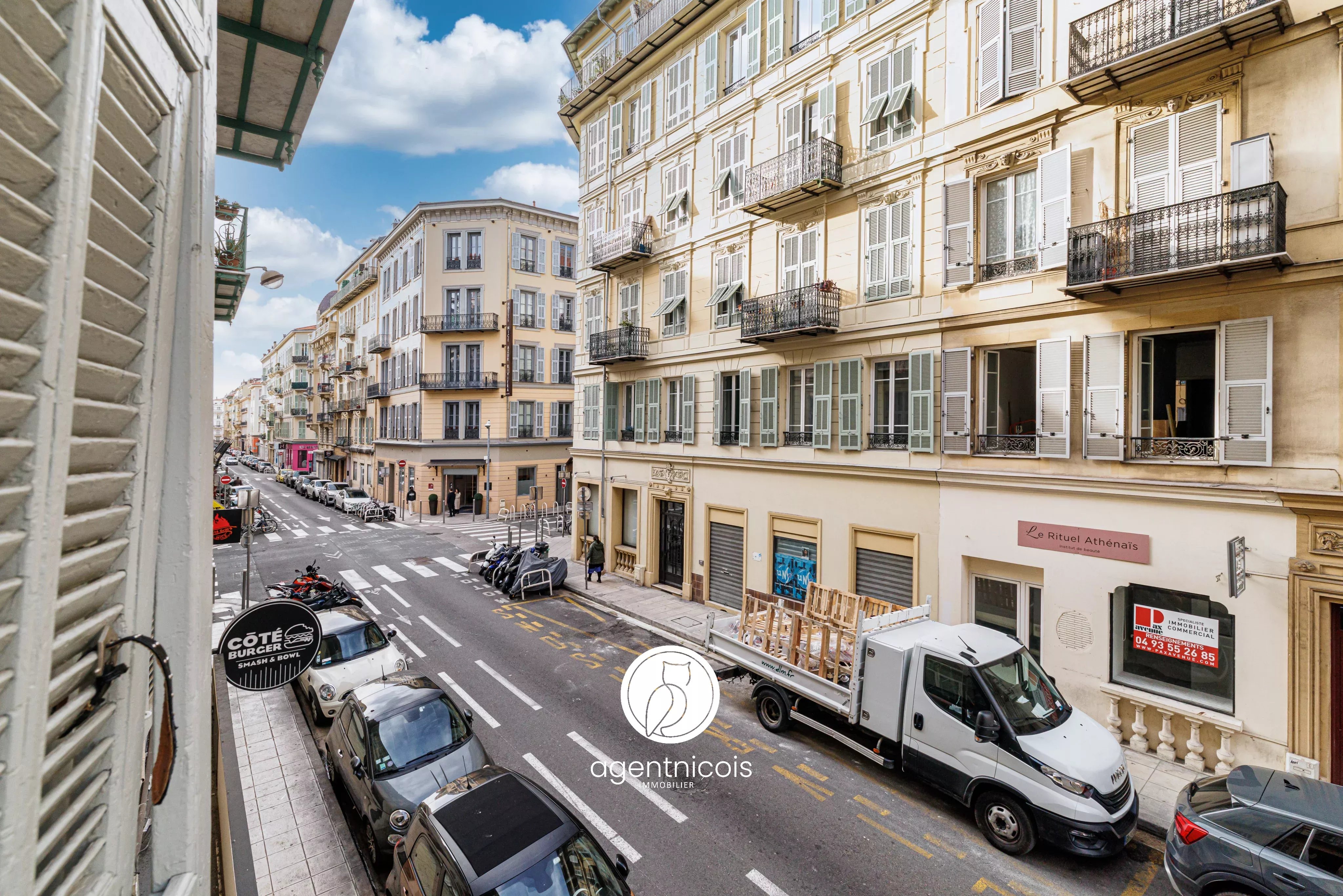 Agence immobilière de 