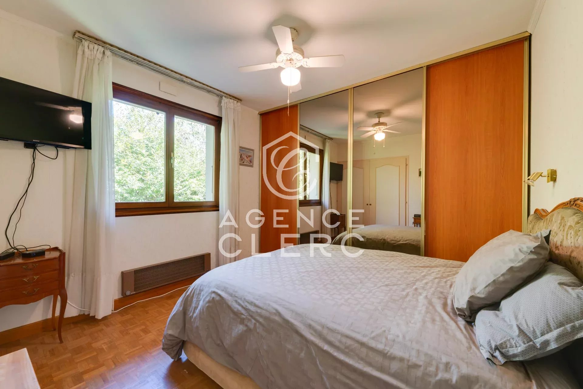 4 Bedroom Villa/Townhouse's Image 8
