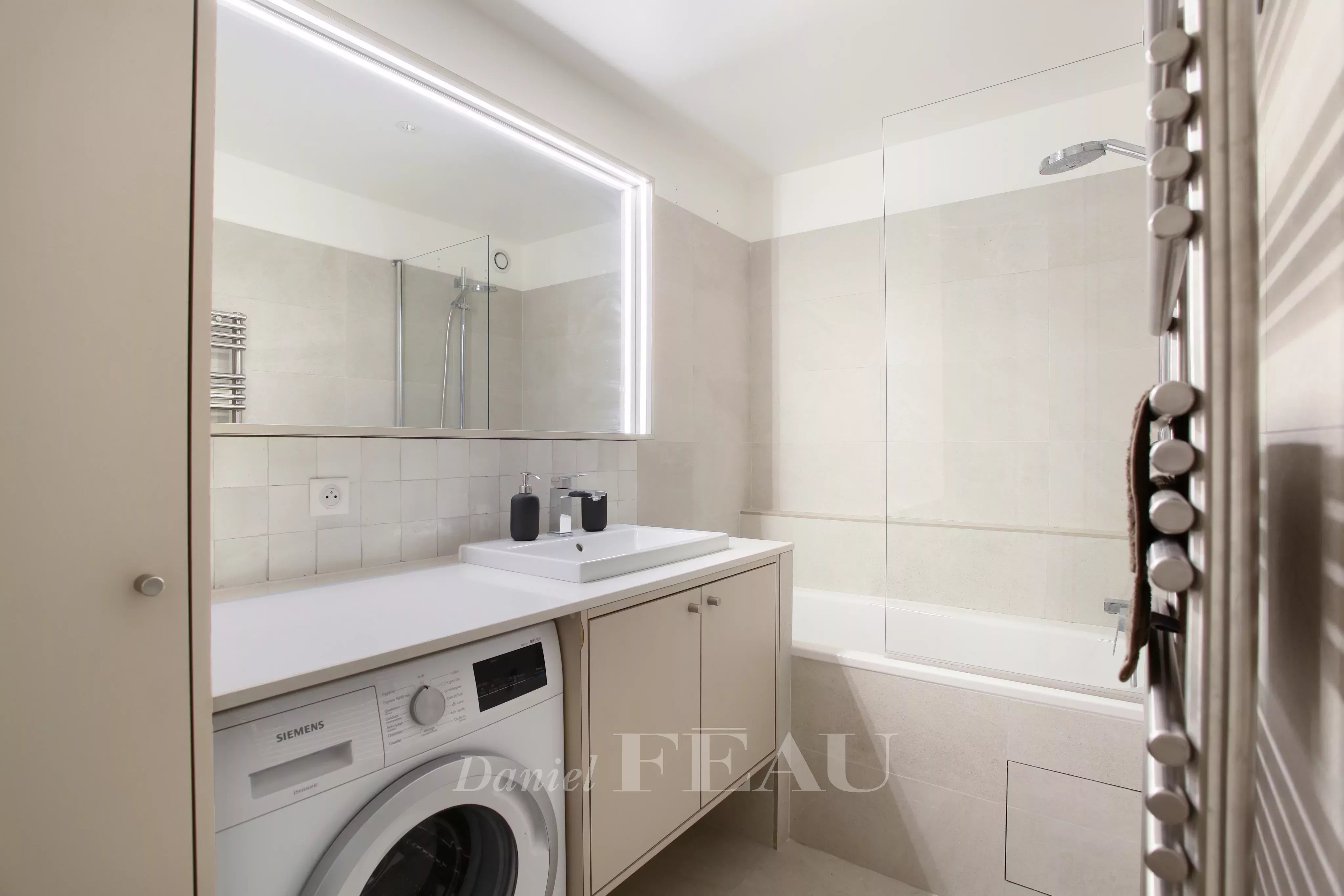 Location Appartement Paris 14ème