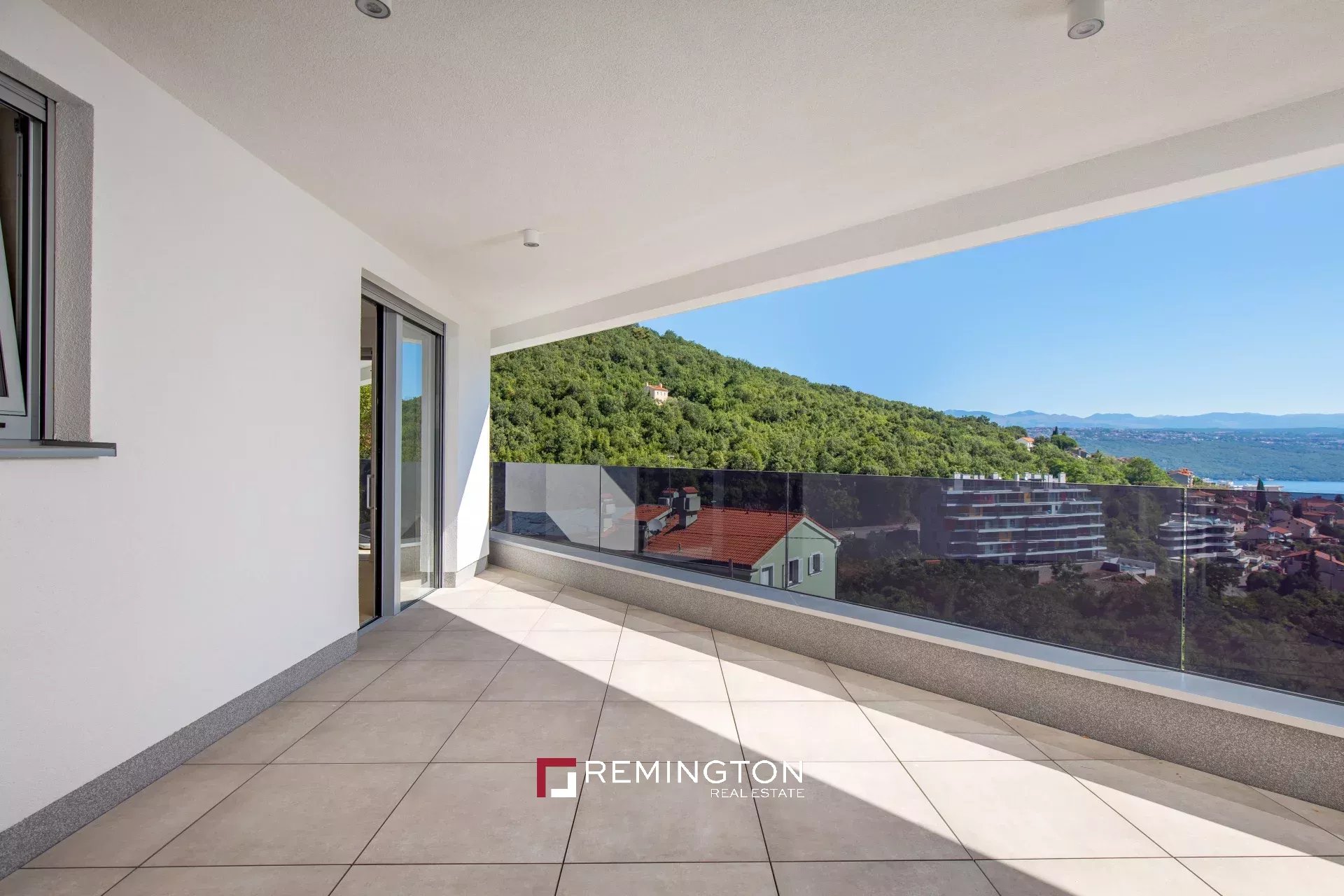 2 Bedroom Apartment/Flat's Image 14