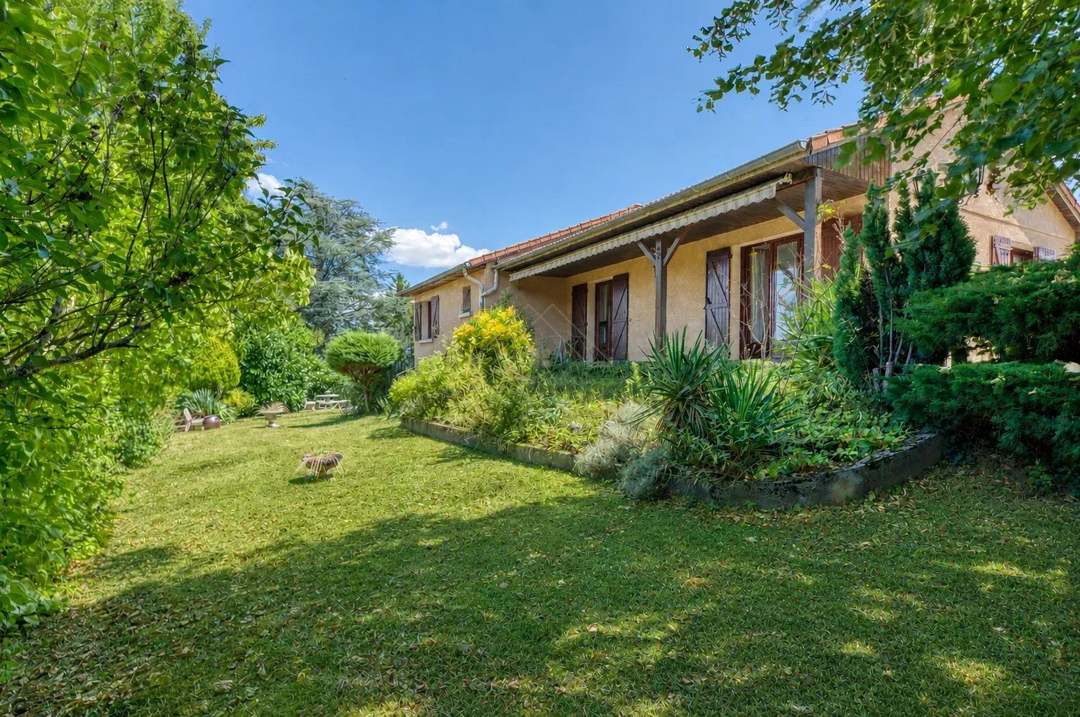 Agence immobilière de 