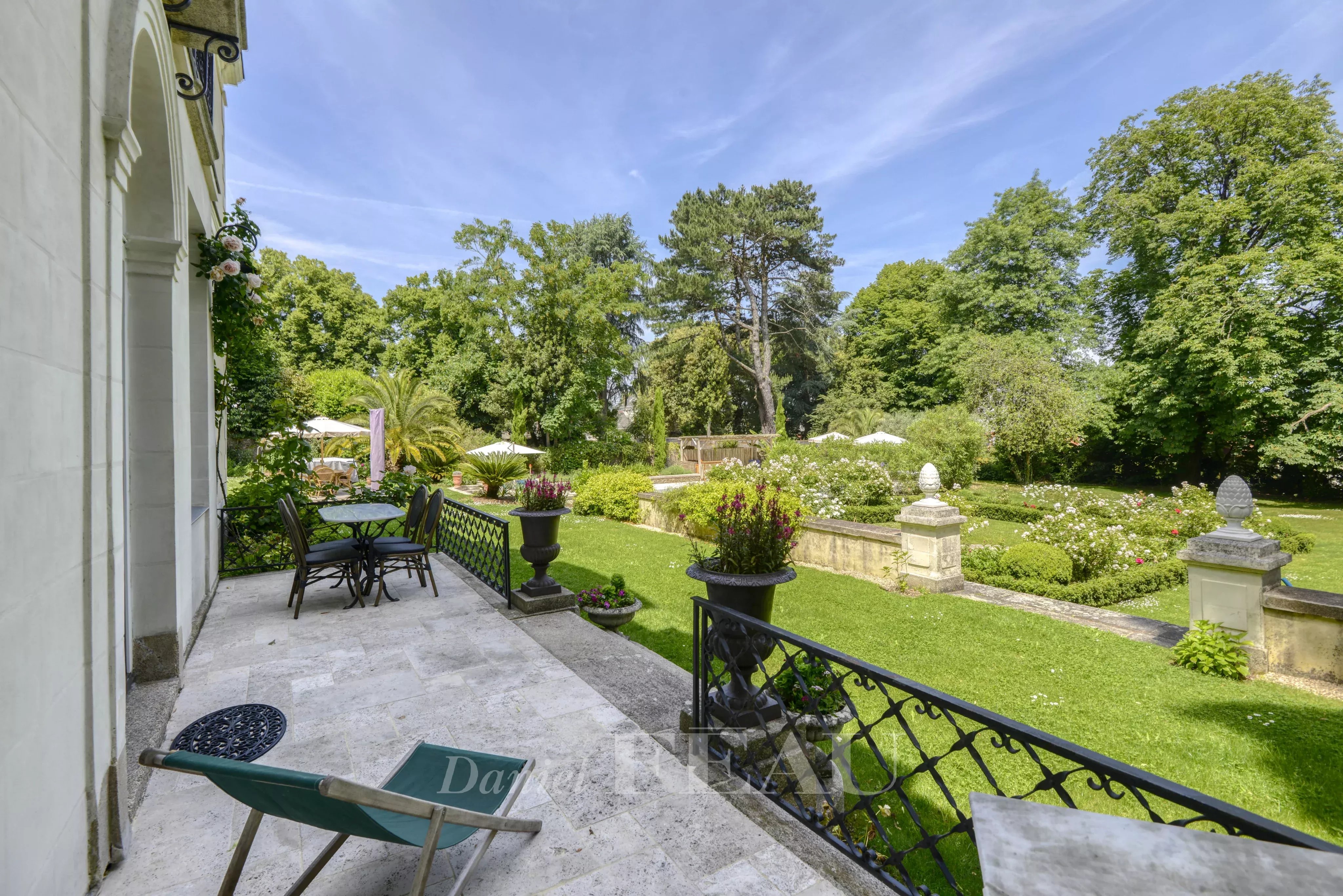 Sale Mansion Nantes