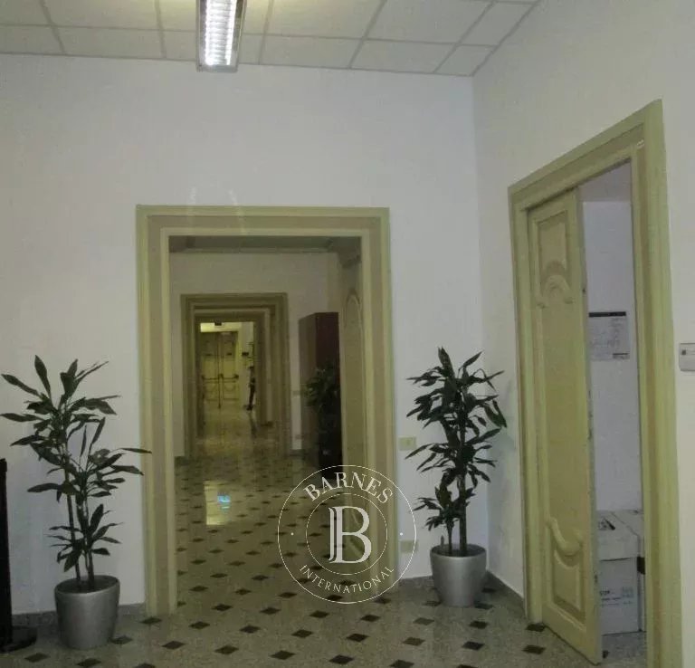 Roma  - Bureaux 19 Pi&egrave;ces - picture 8